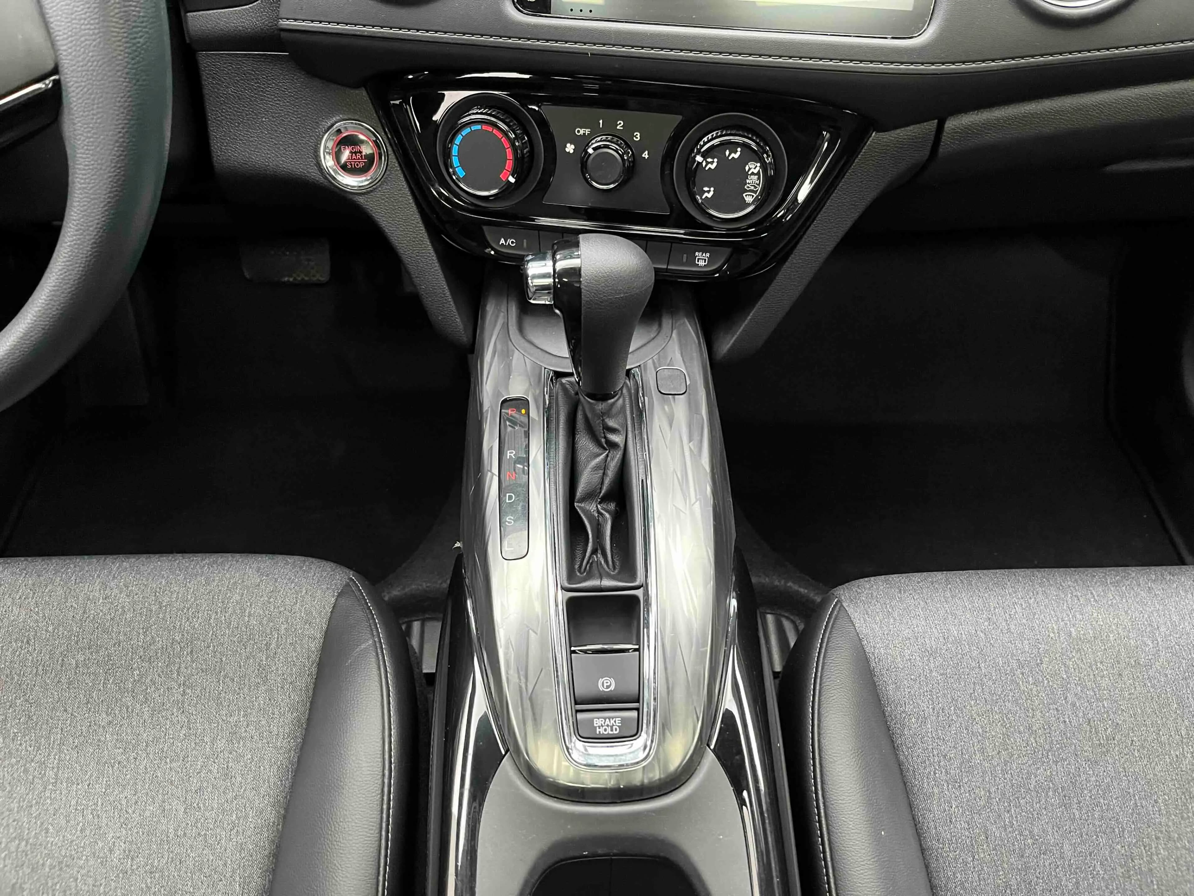 Honda WR-V 2022 г. 28431 км. — фото 14