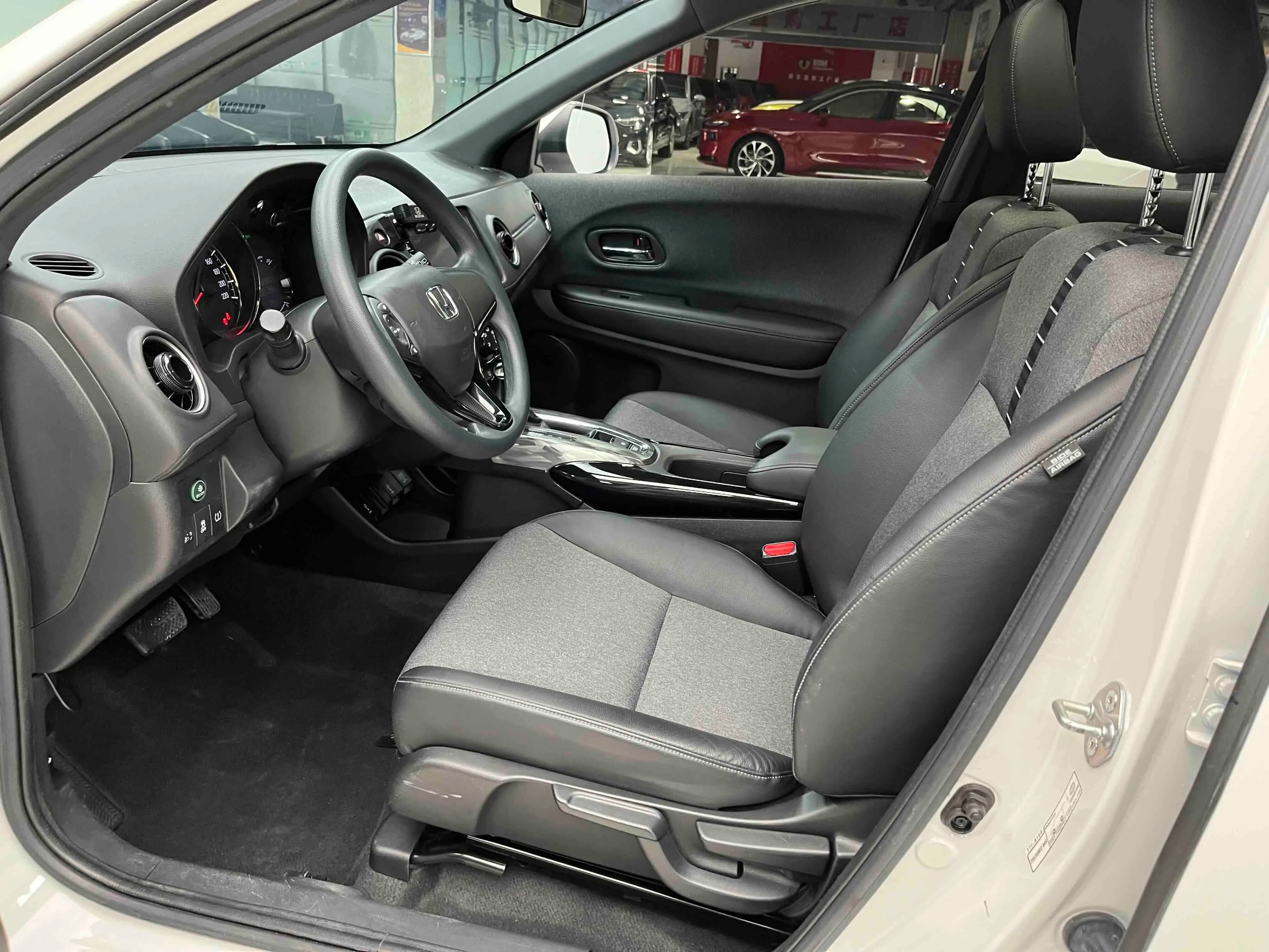 Honda WR-V 2022 г. 28431 км. — фото 15