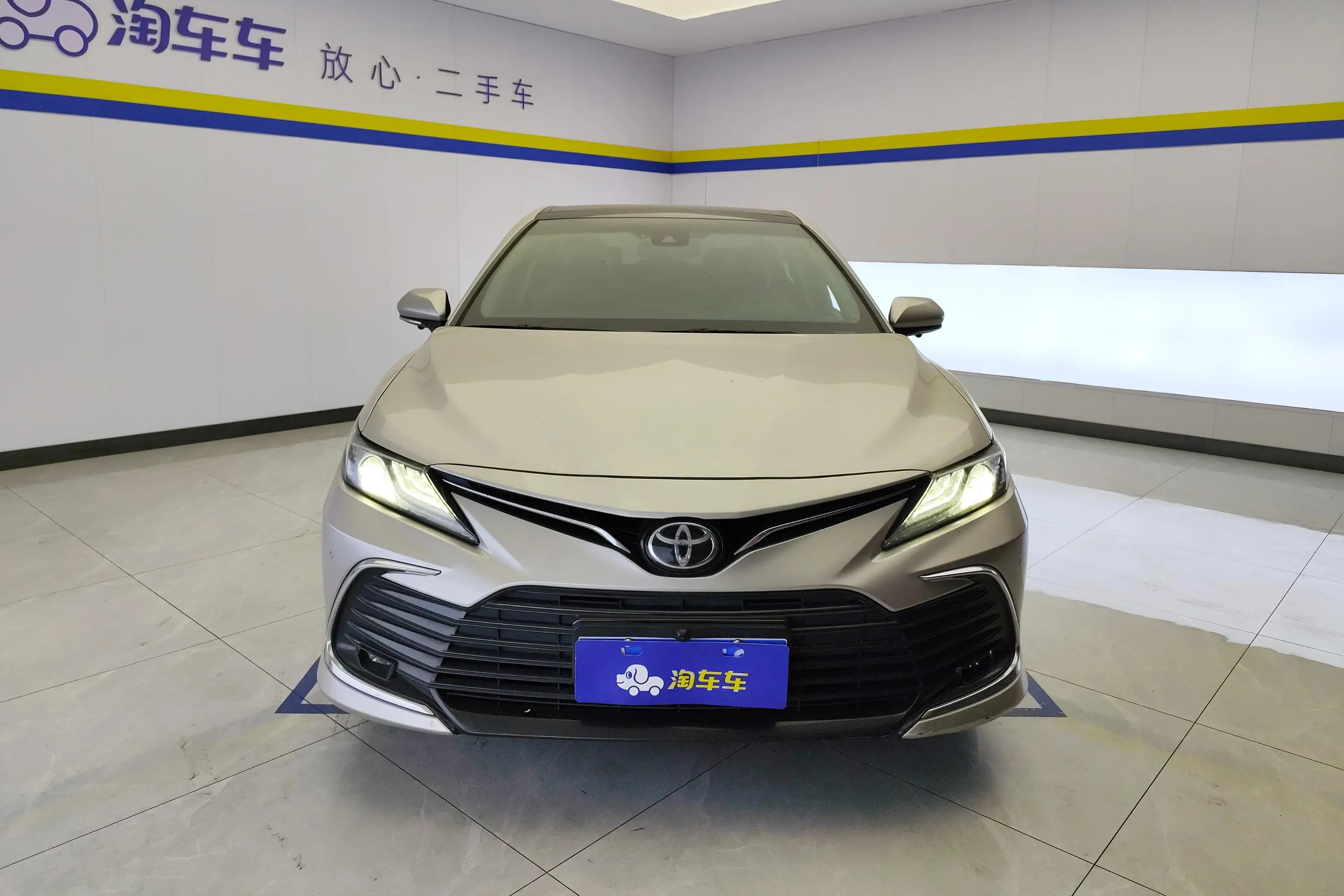 Toyota Camry 2021 г. 73200 км. — фото 2