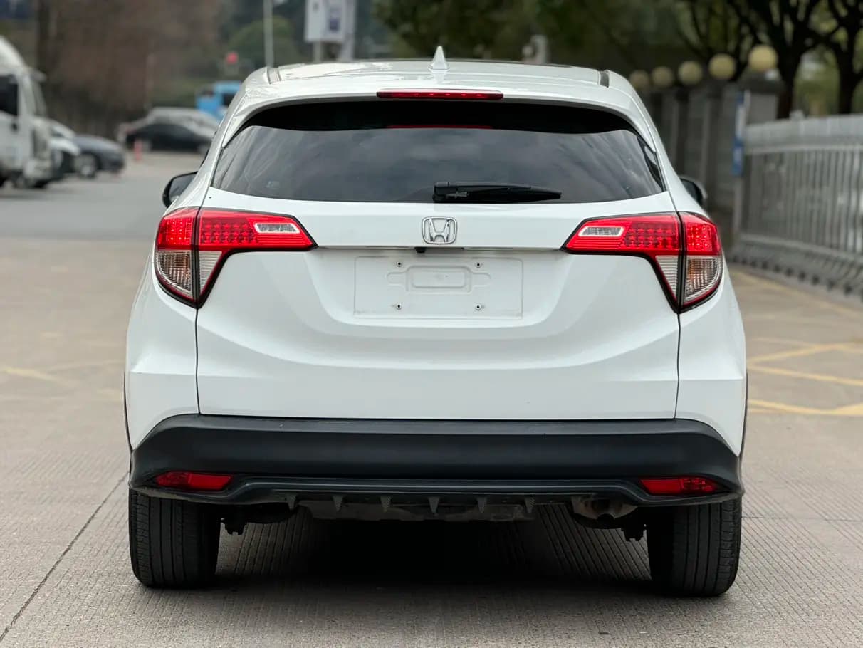 Honda Vezel 2022 г. 42103 км. — фото 5