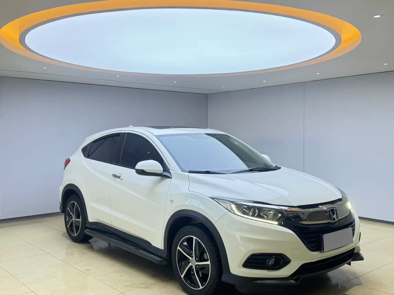 Honda Vezel 2021 г. 39106 км. — фото 3