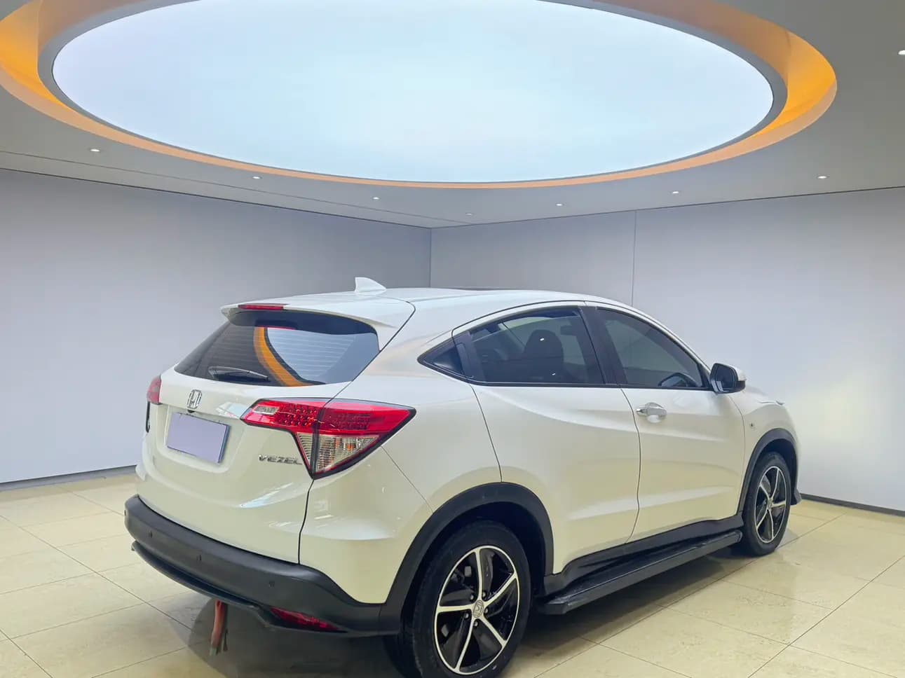 Honda Vezel 2021 г. 39106 км. — фото 4