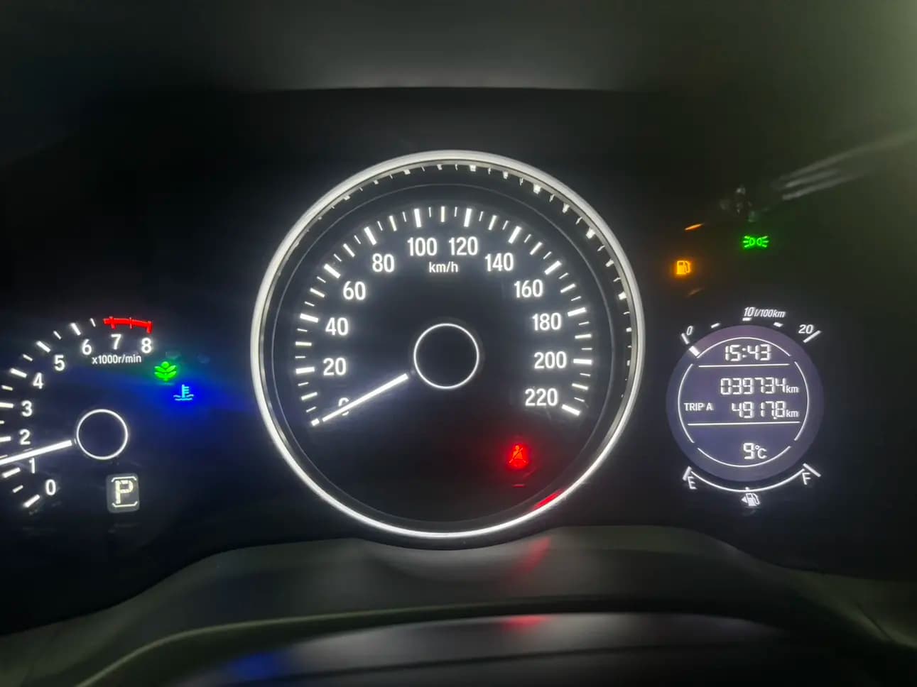 Honda Vezel 2021 г. 39106 км. — фото 9