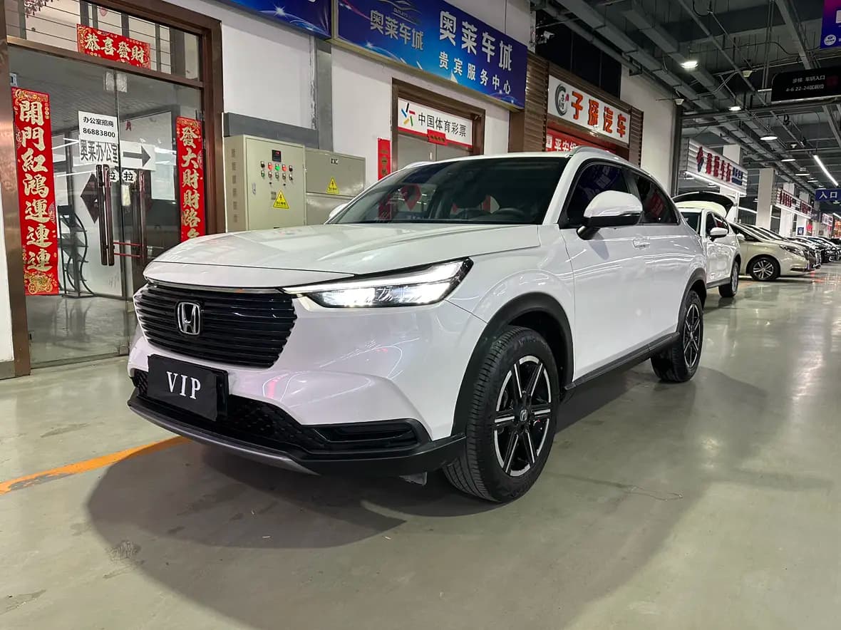 Honda Vezel 2023 г. 37108 км.