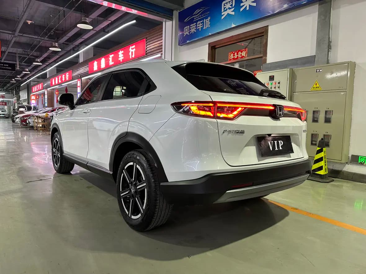 Honda Vezel 2023 г. 37108 км. — фото 3