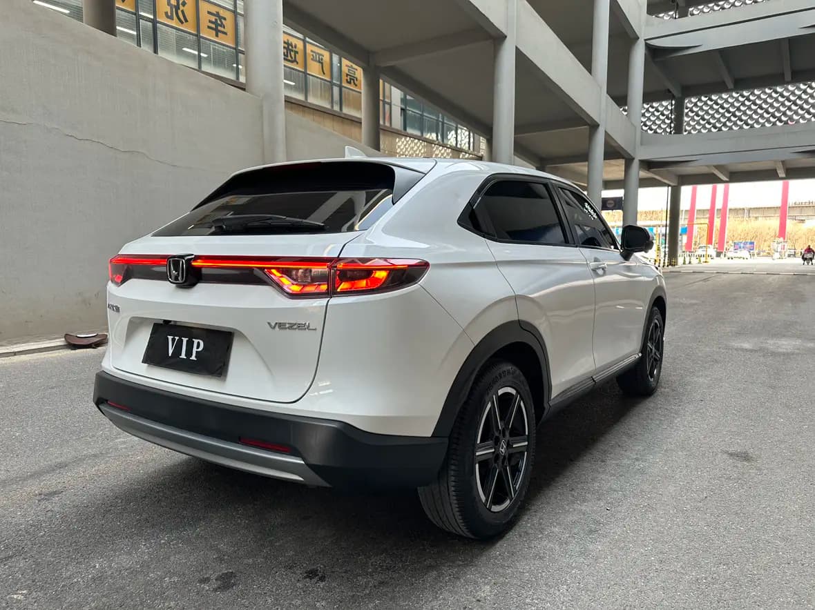 Honda Vezel 2023 г. 39109 км. — фото 3
