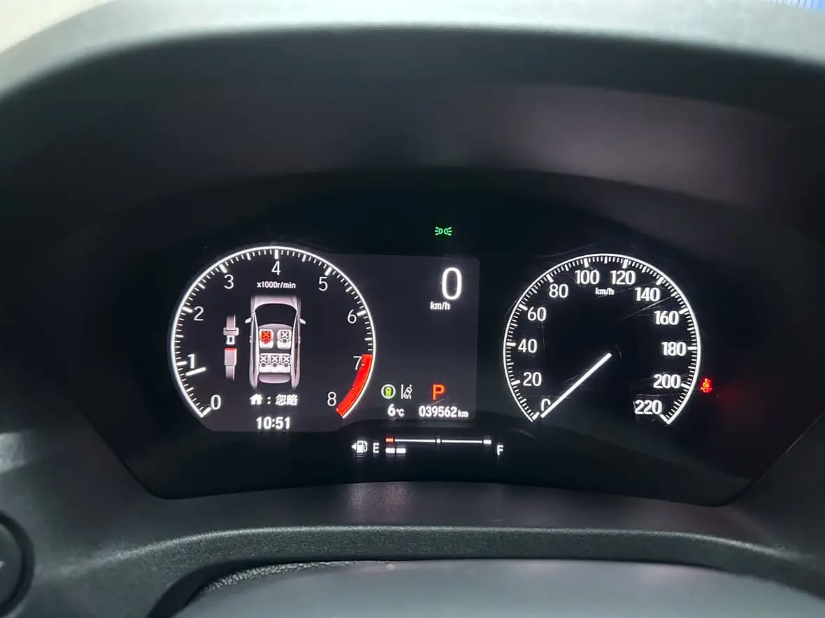 Honda Vezel 2023 г. 39109 км. — фото 6