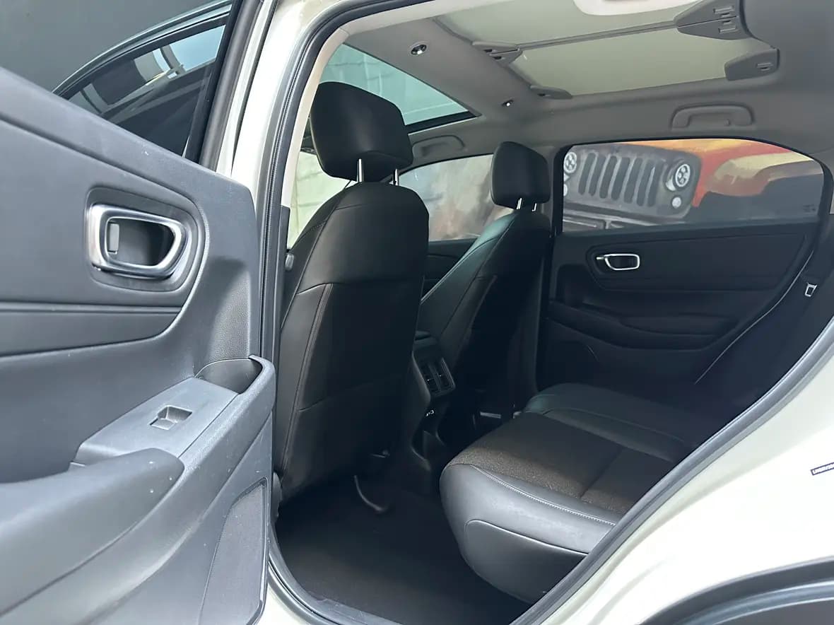 Honda Vezel 2023 г. 39109 км. — фото 9