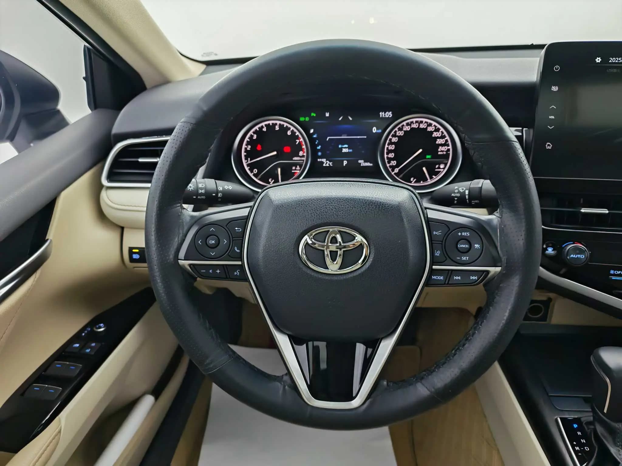 Toyota Camry 2023 г. 23401 км. — фото 16
