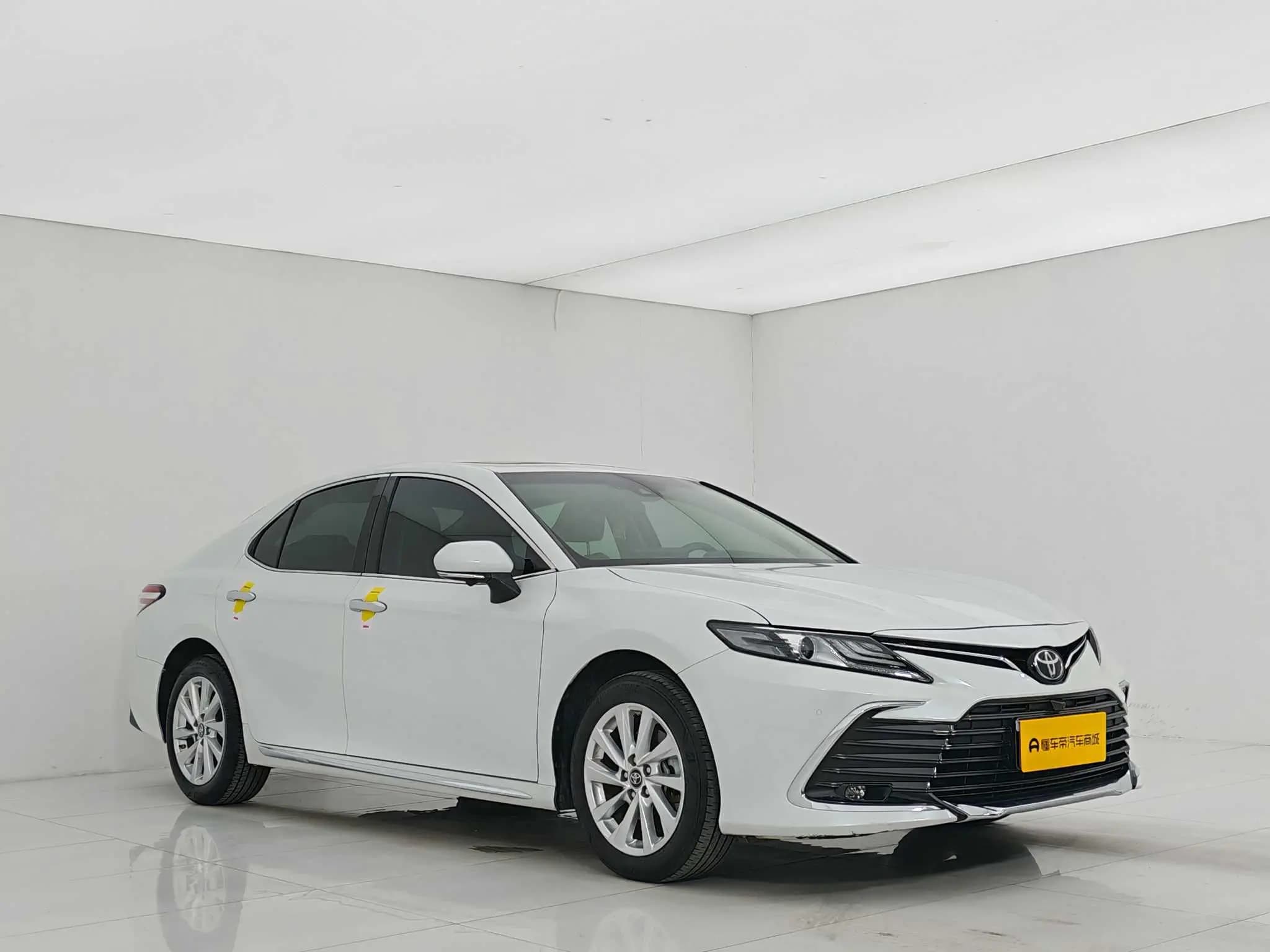 Toyota Camry 2023 г. 23401 км. — фото 3