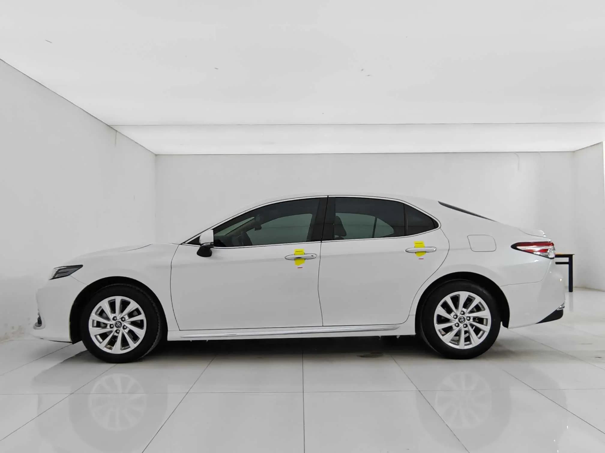Toyota Camry 2023 г. 23401 км. — фото 4