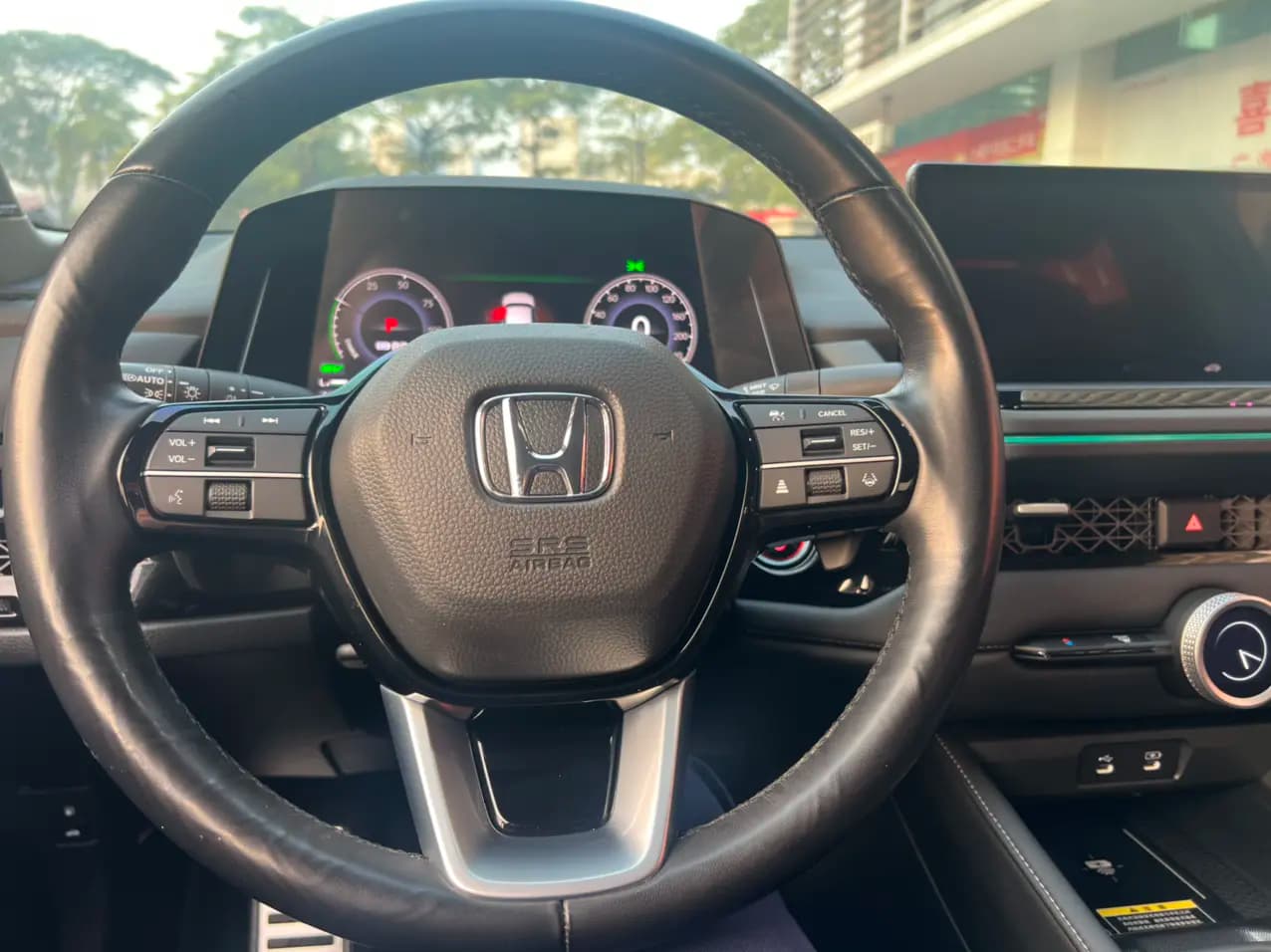 Honda Accord PHEV 2023 г. 36099 км. — фото 12