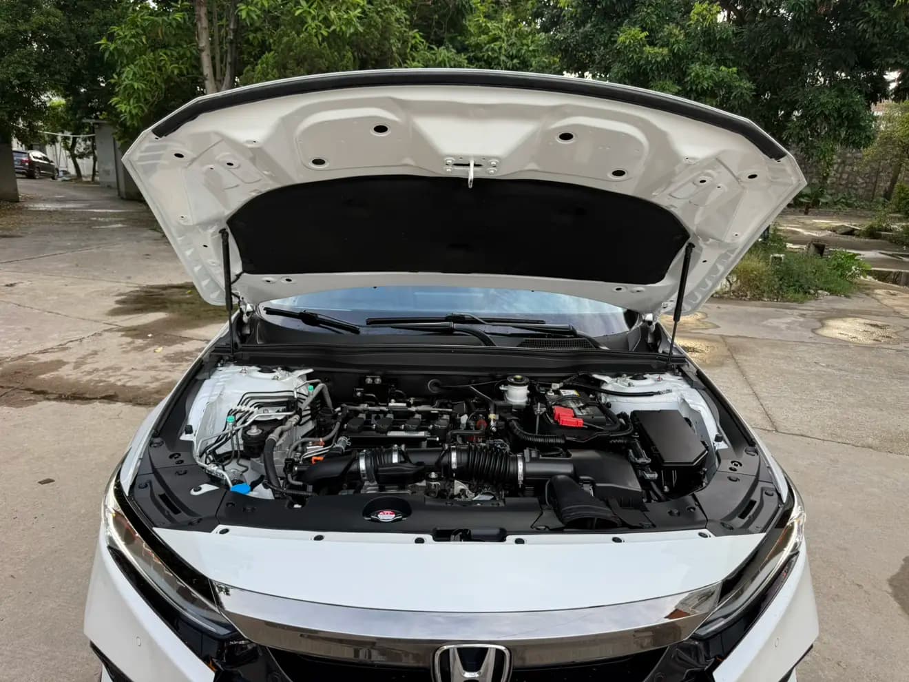 Honda Accord 2023 г. 38097 км. — фото 7