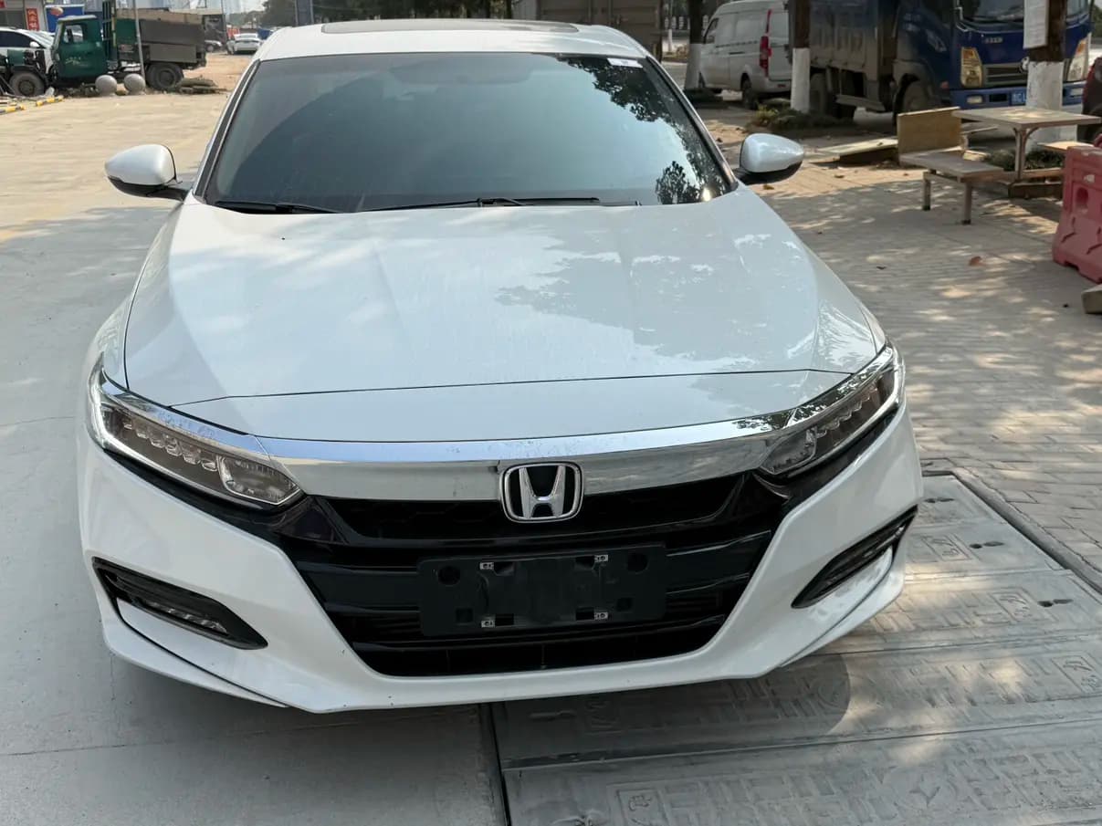 Honda Accord 2021 г. 71091 км. — фото 2