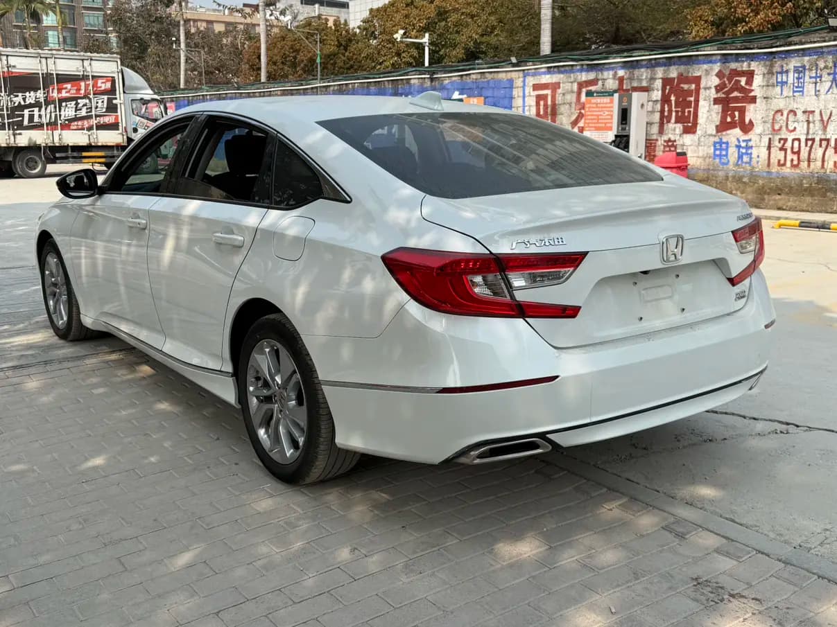 Honda Accord 2021 г. 71091 км. — фото 3