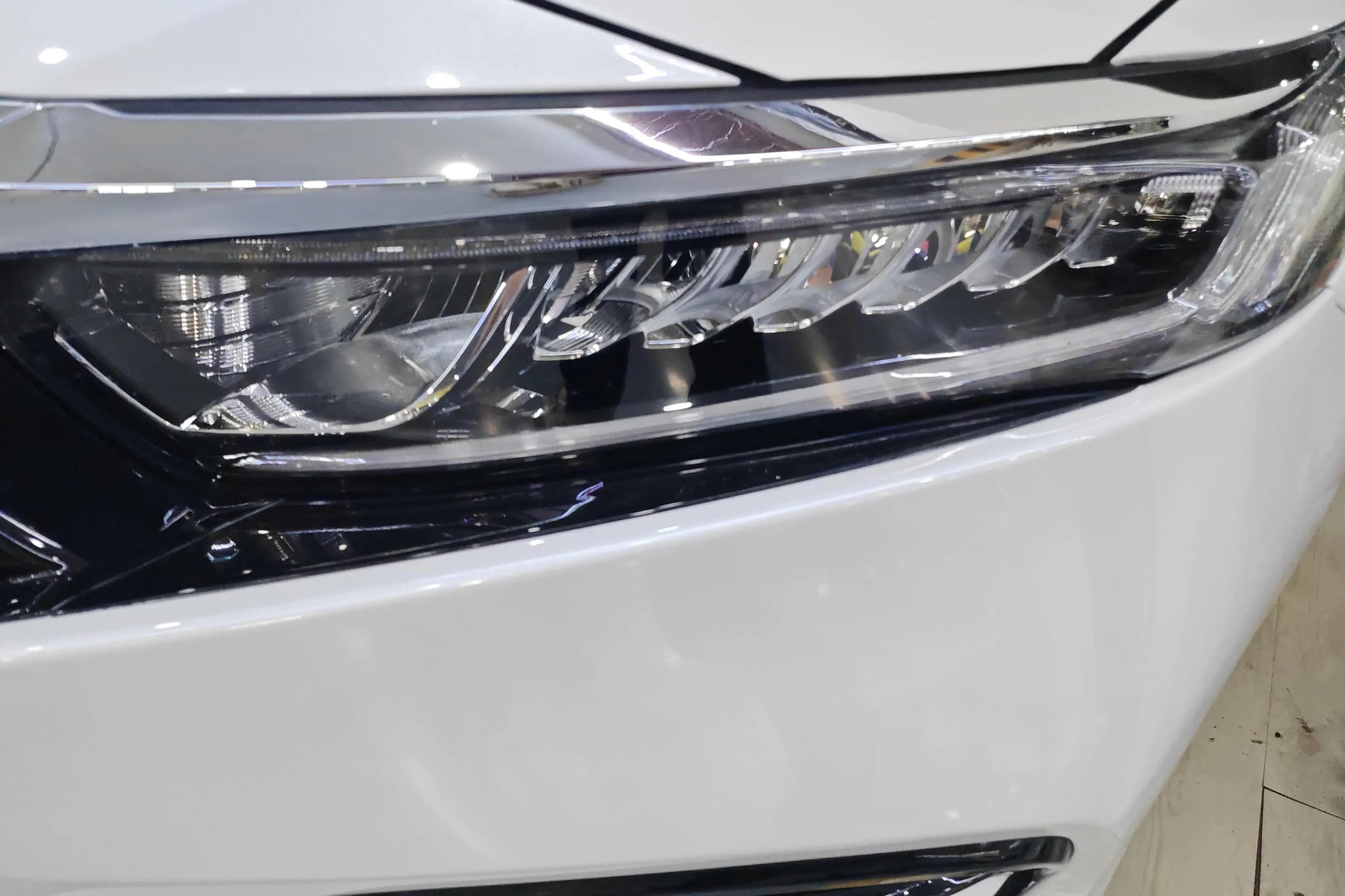 Honda Accord 2021 г. 47386 км. — фото 4