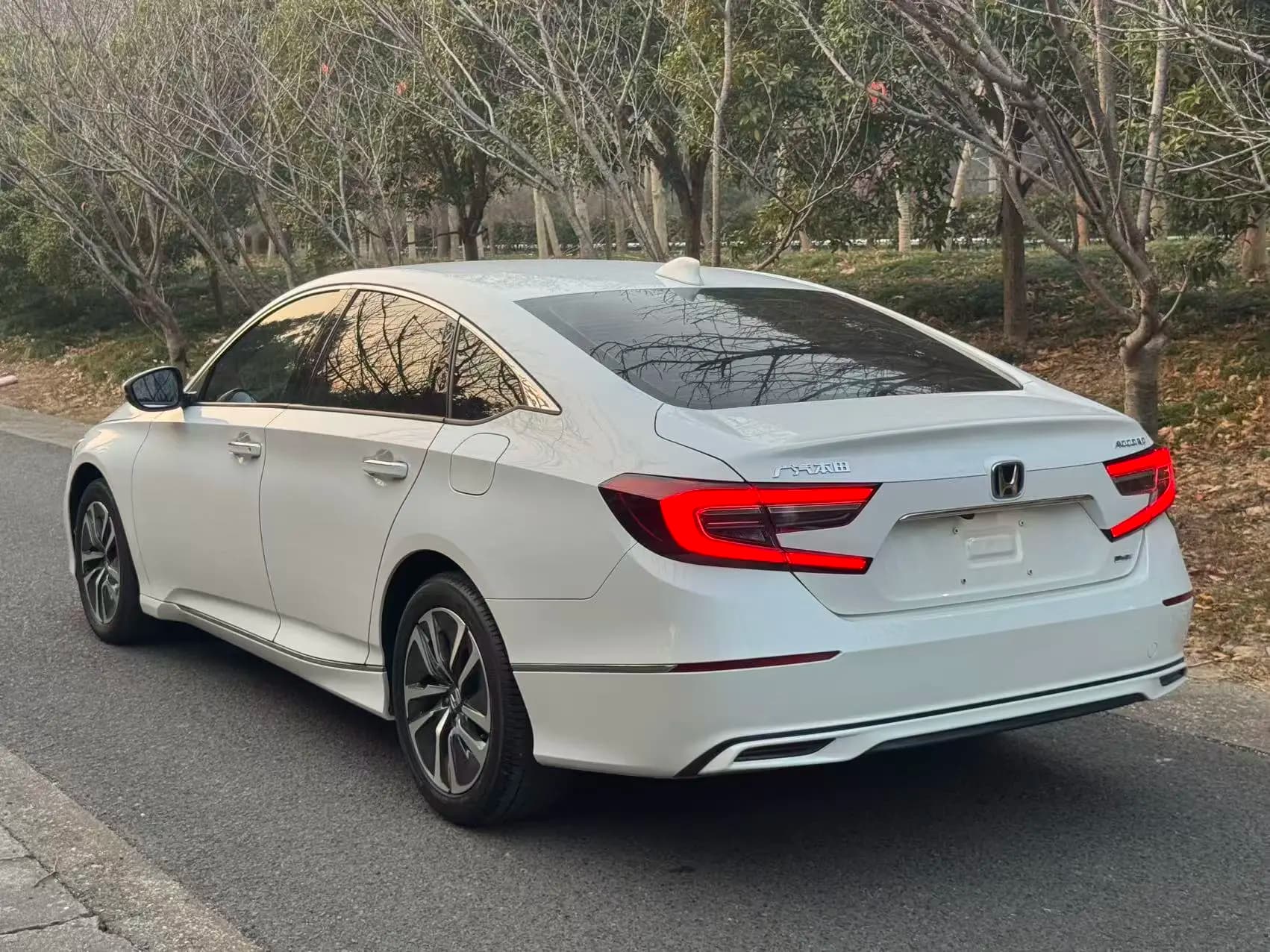 Honda Accord 2023 г. 41084 км. — фото 4