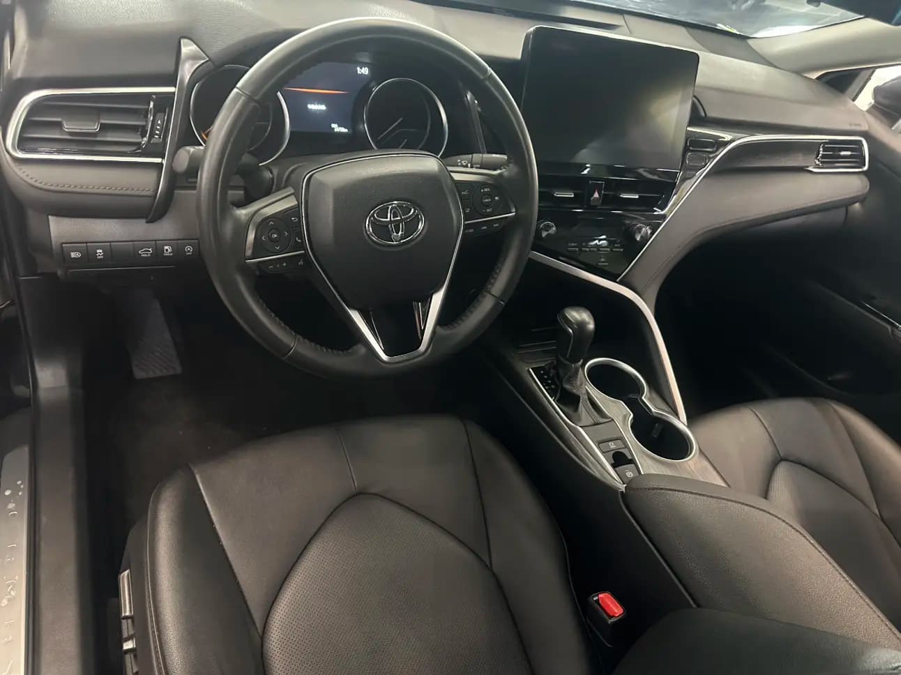 Toyota Camry 2022 г. 24802 км. — фото 5
