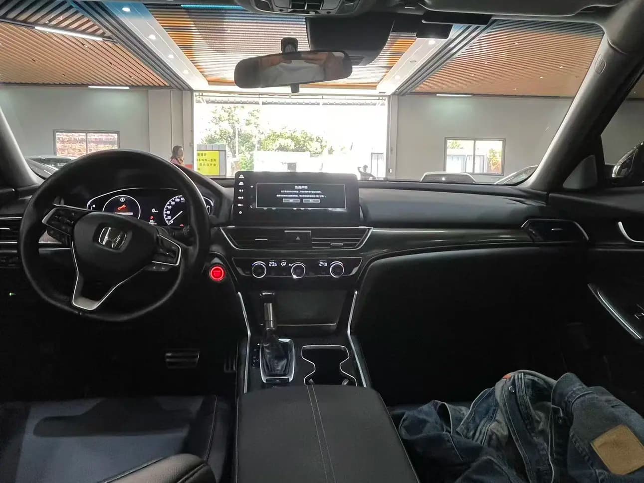 Honda Accord 2022 г. 70080 км. — фото 6