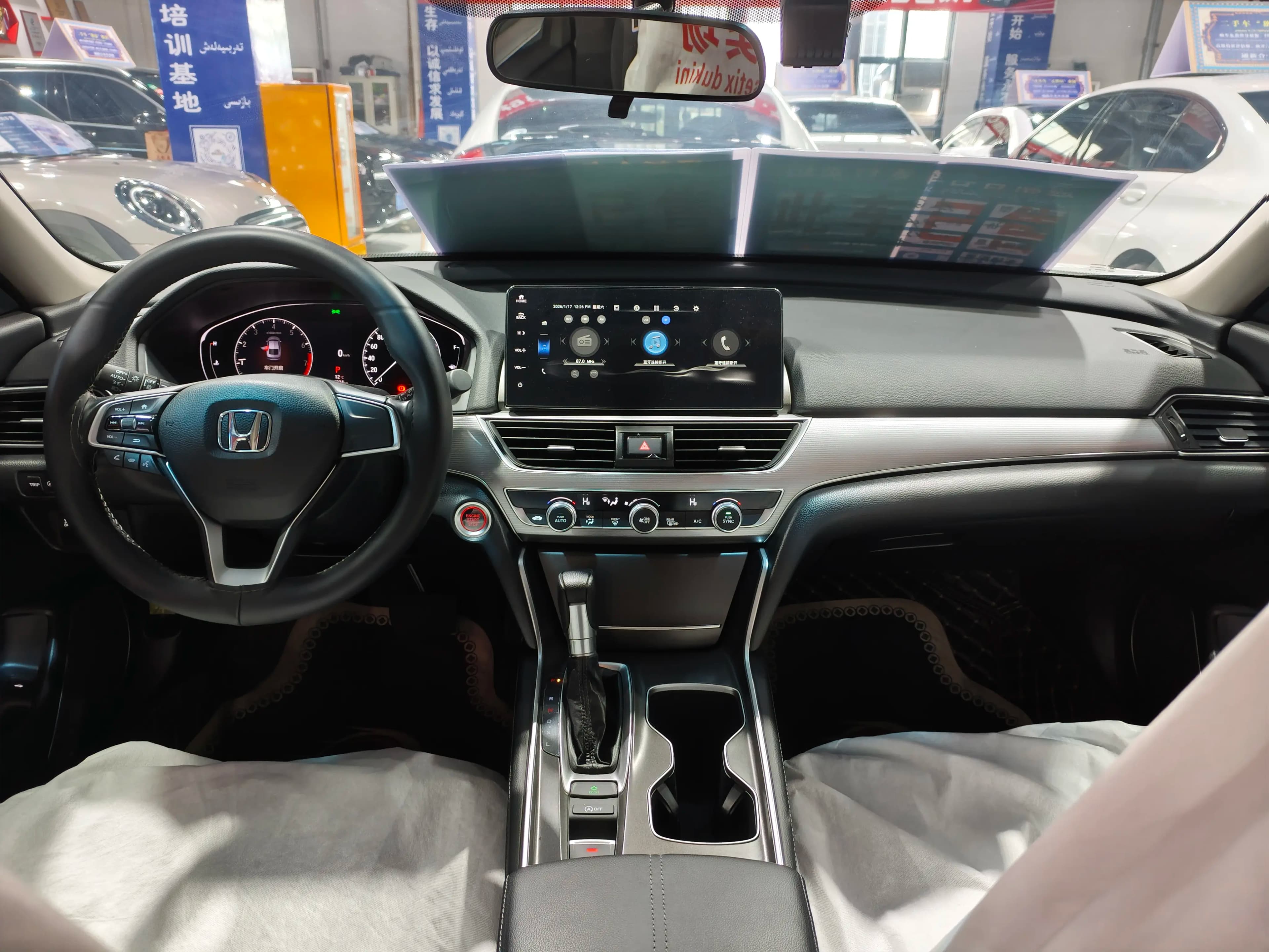 Honda Accord 2023 г. 54078 км. — фото 11