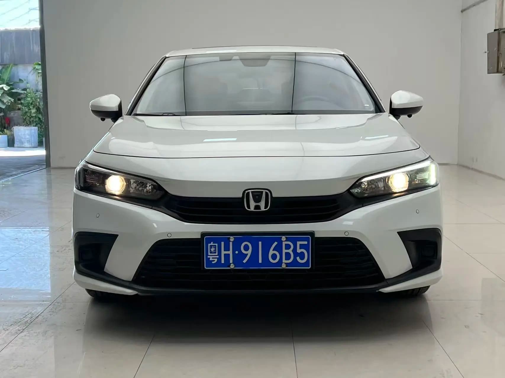 Honda Civic 2022 г. 53200 км. — фото 2