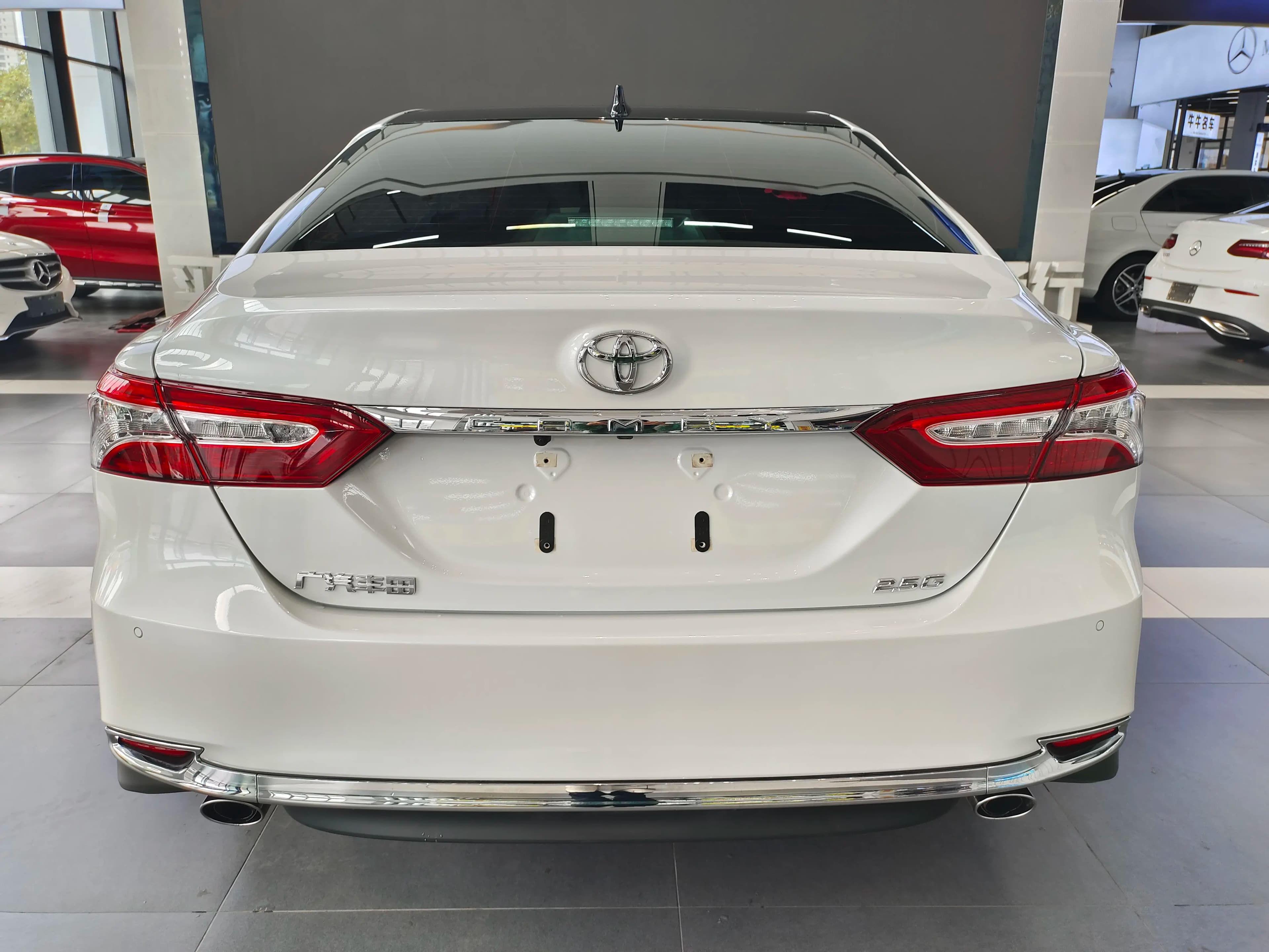 Toyota Camry 2024 г. 14105 км. — фото 6