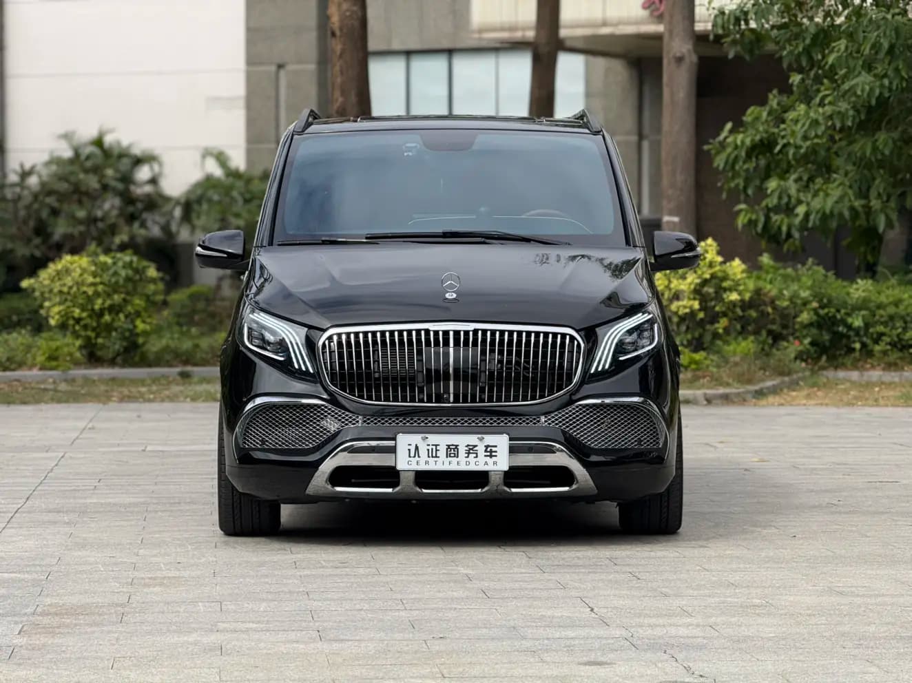 Mercedes-Benz Vito 2023 г. 23000 км. — фото 2