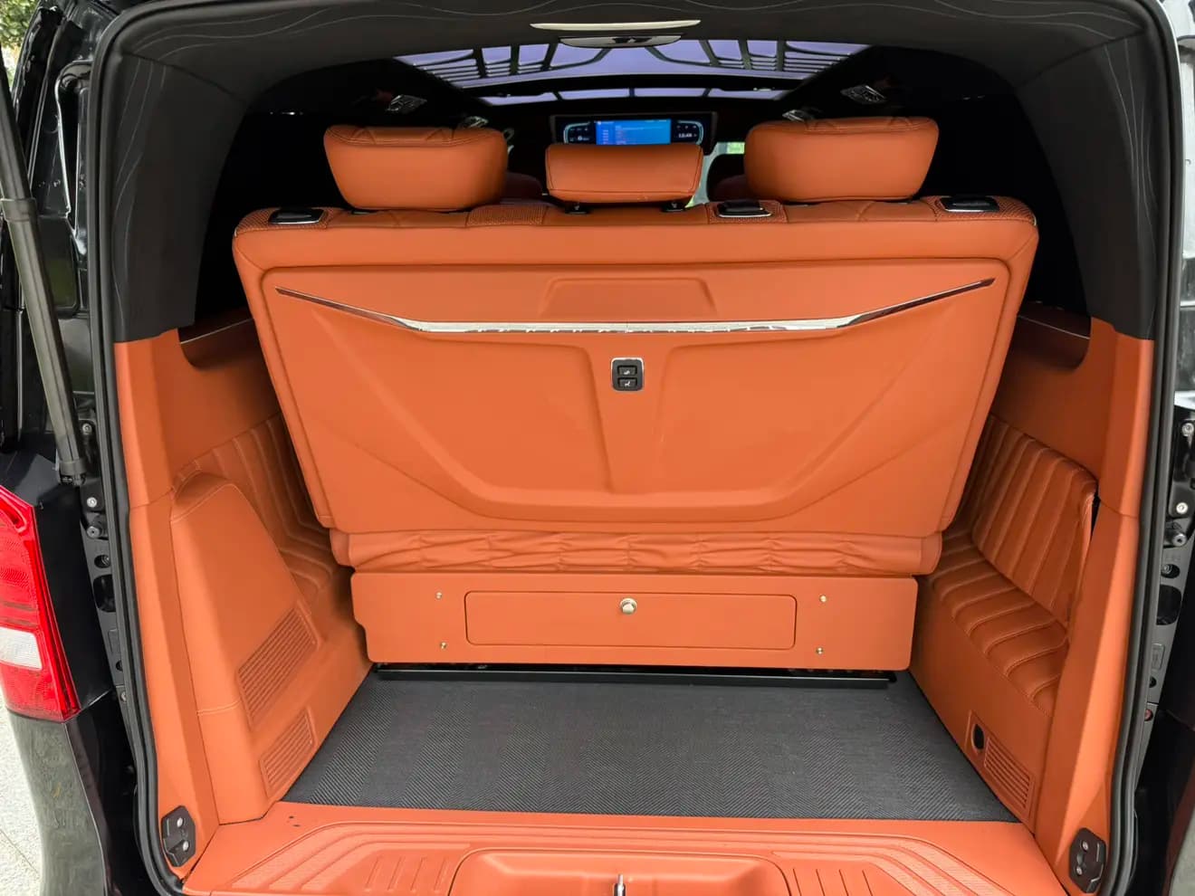 Mercedes-Benz Vito 2023 г. 23000 км. — фото 25