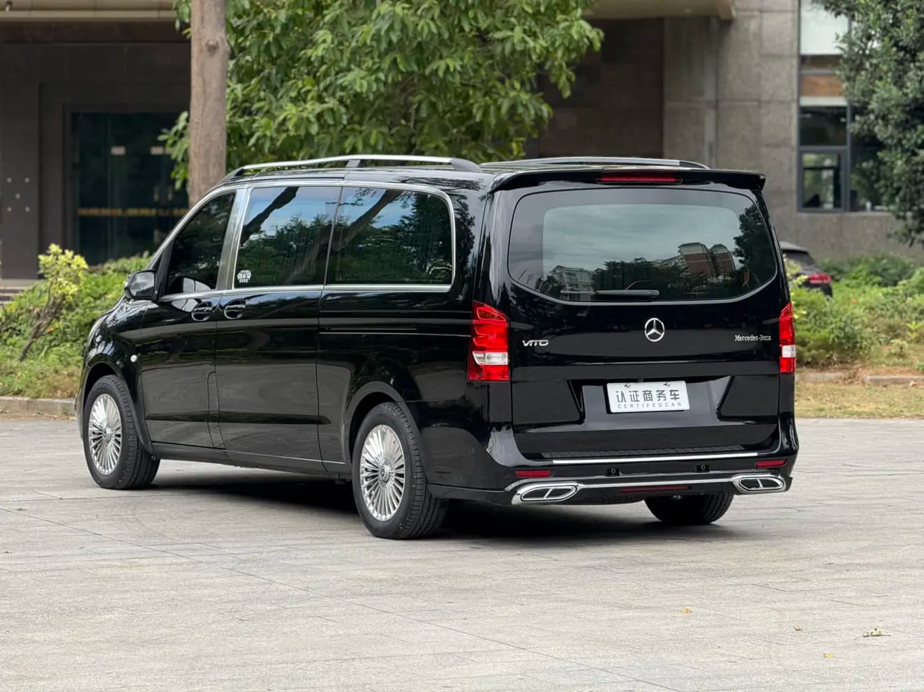 Mercedes-Benz Vito 2023 г. 23000 км. — фото 5