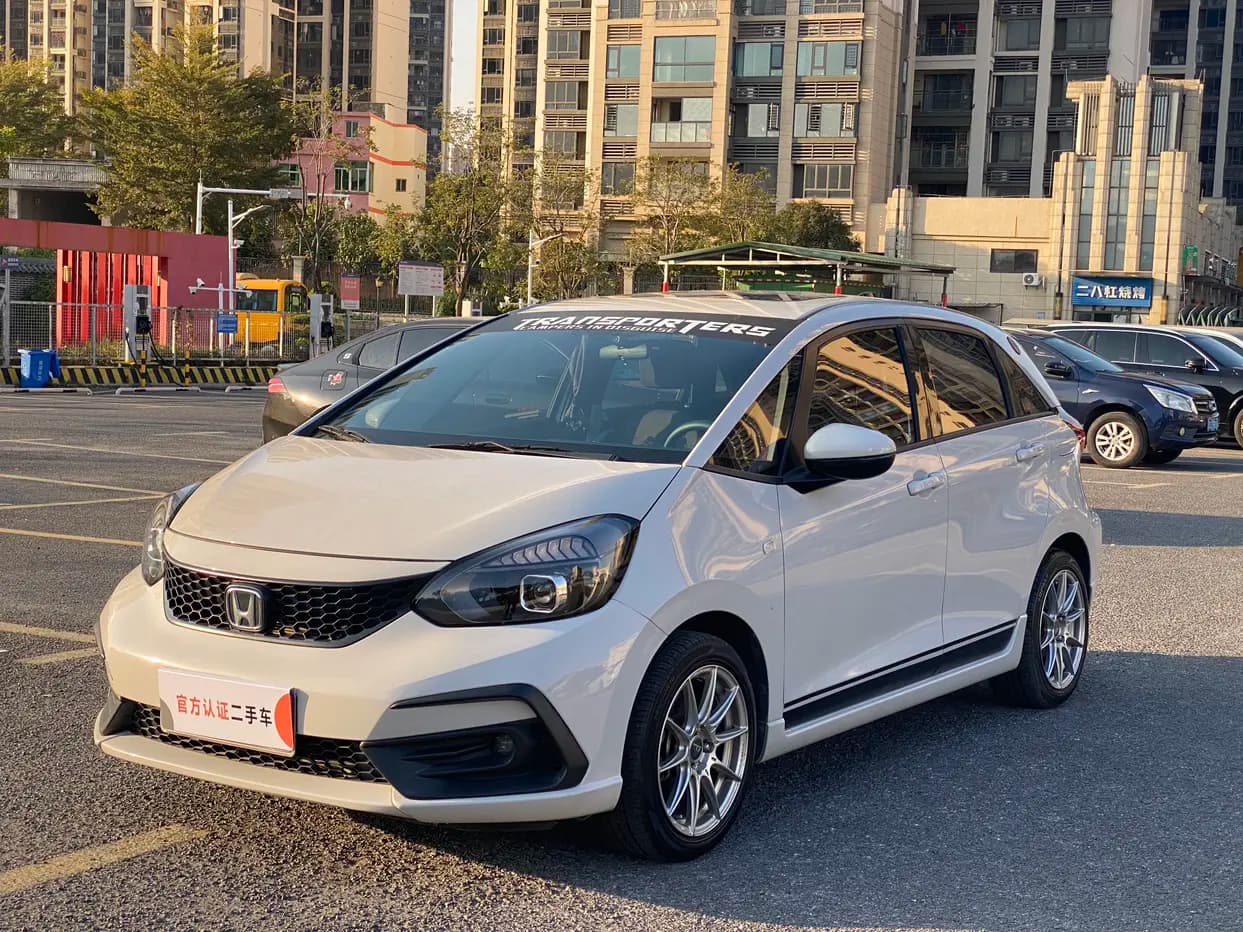 Honda Fit 2021 г. 52135 км.