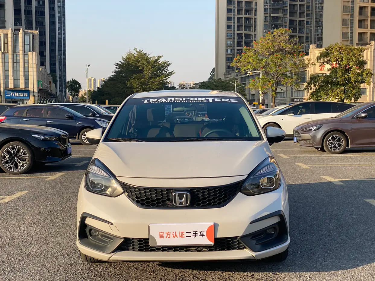 Honda Fit 2021 г. 52135 км. — фото 2