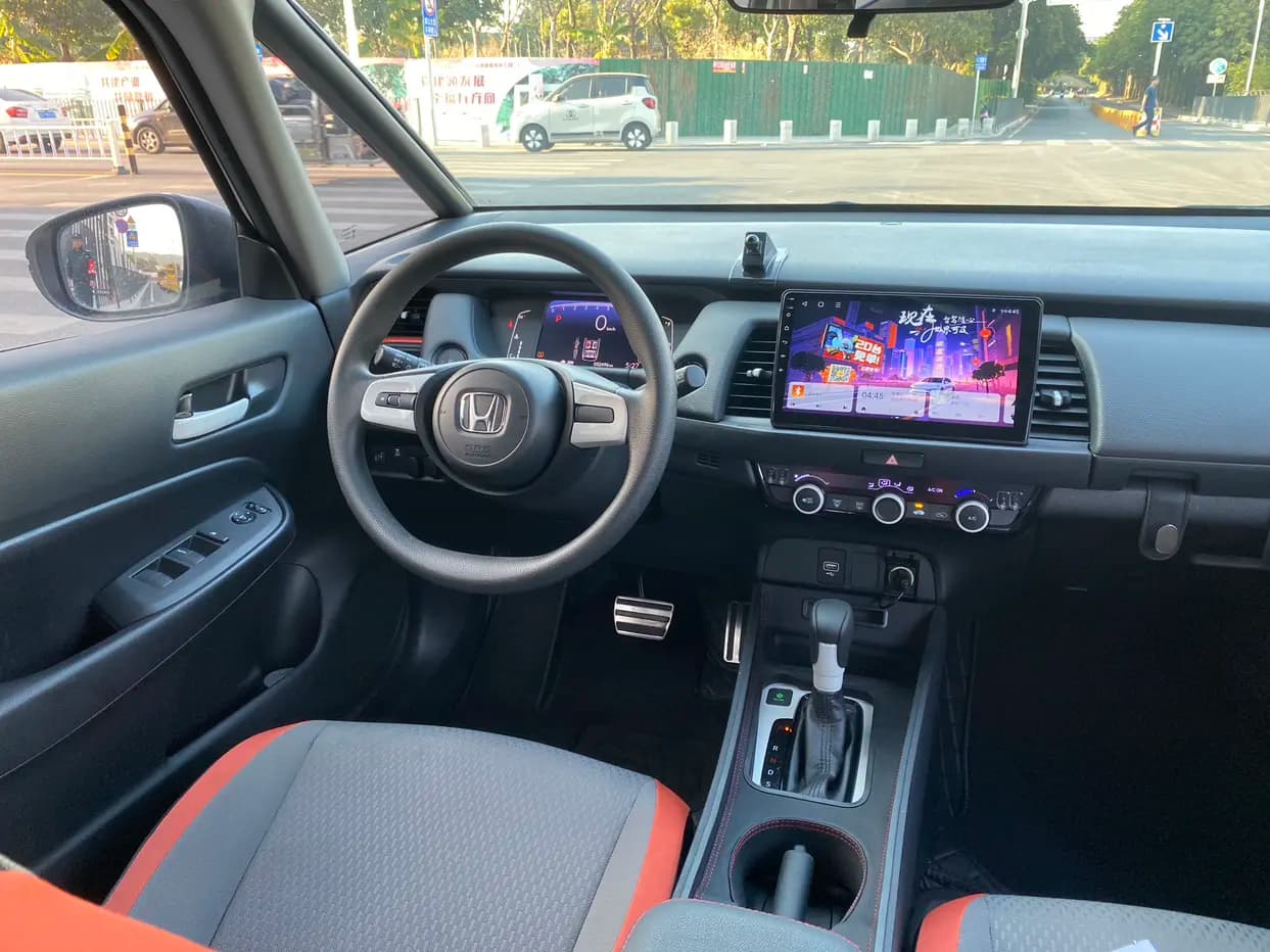 Honda Fit 2021 г. 52135 км. — фото 15