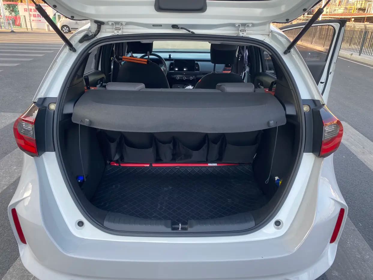 Honda Fit 2021 г. 52135 км. — фото 19