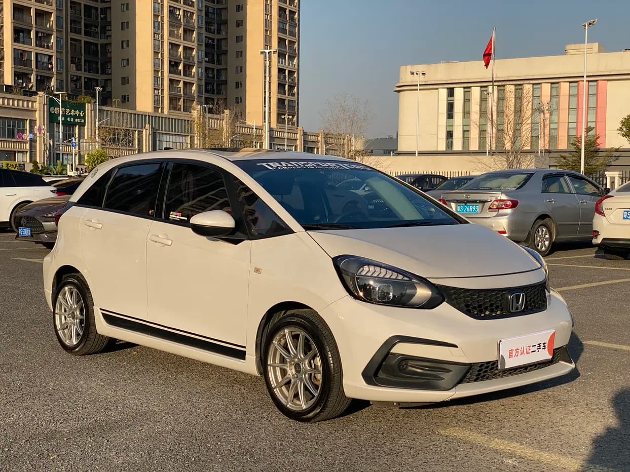 Honda Fit 2021 г. 52135 км. — фото 3