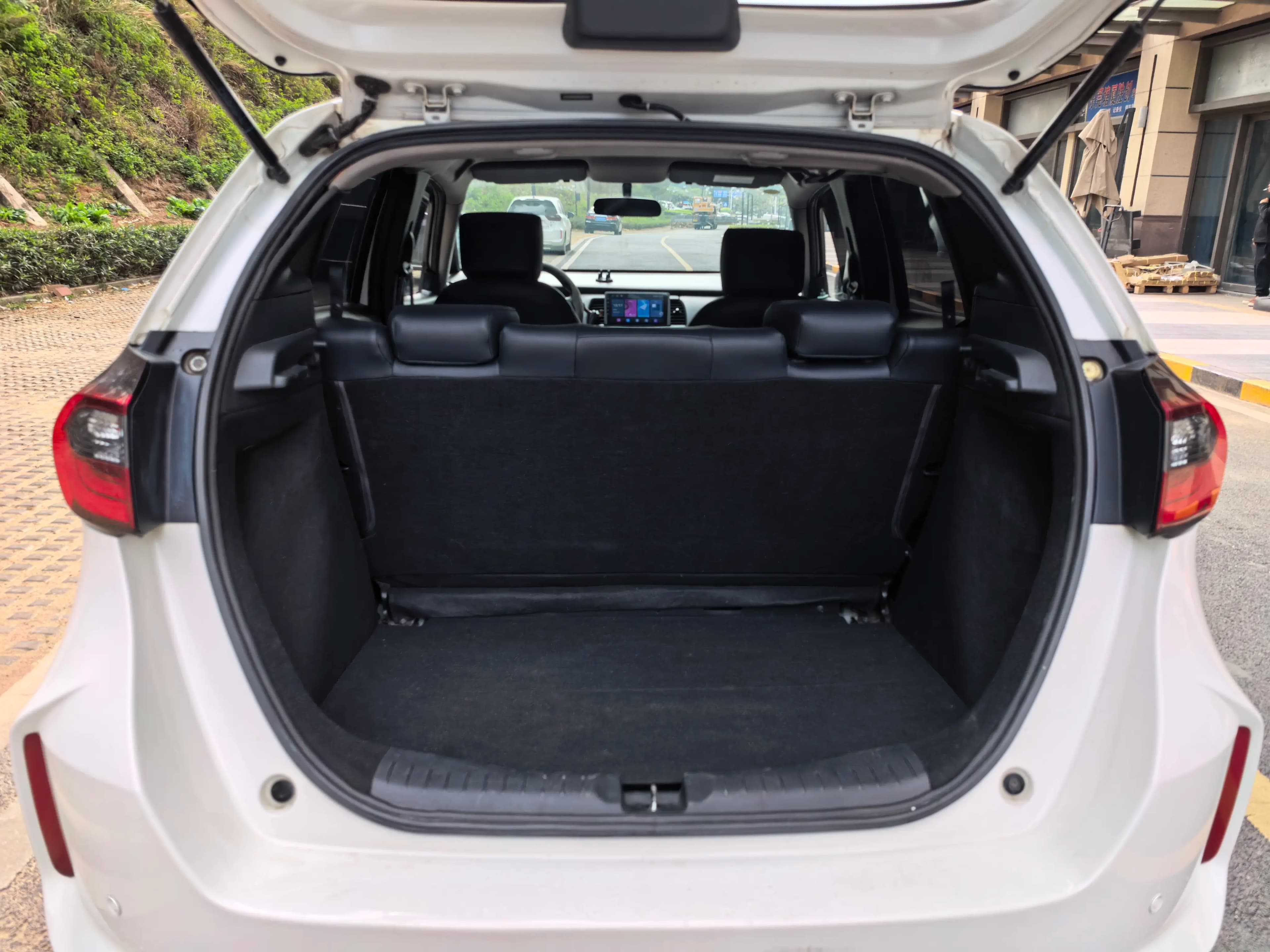 Honda Fit 2021 г. 52137 км. — фото 28