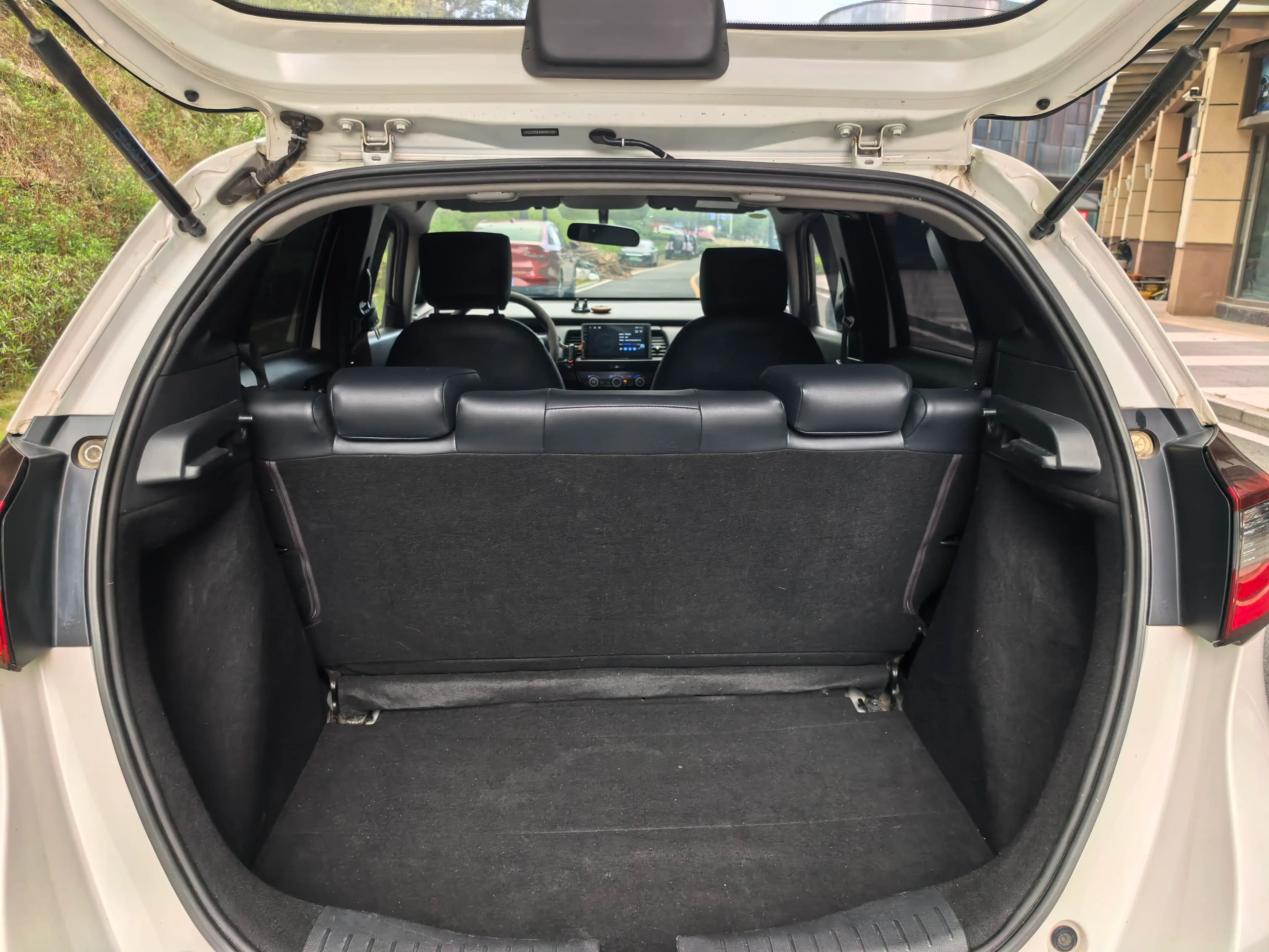 Honda Fit 2021 г. 52137 км. — фото 30
