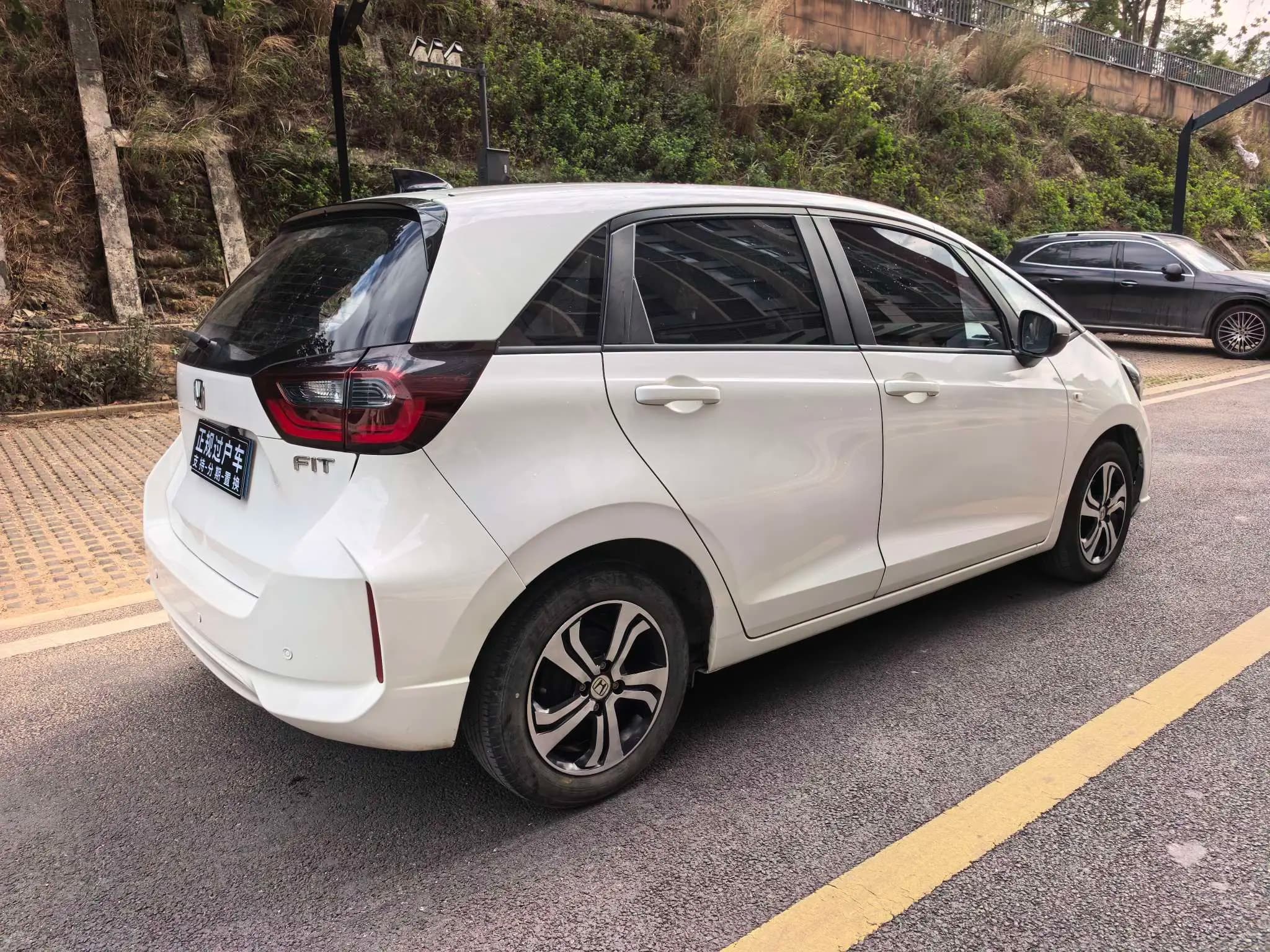 Honda Fit 2021 г. 52137 км. — фото 5