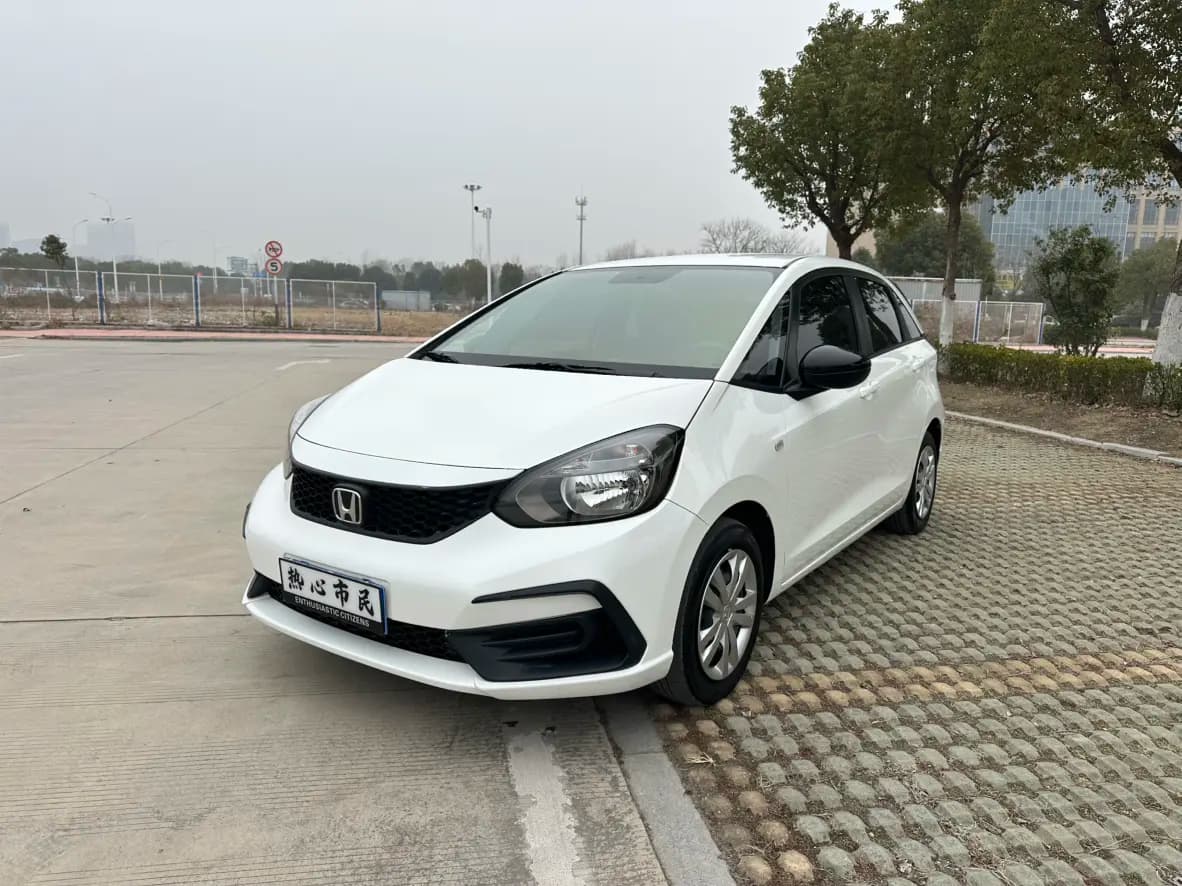 Honda Fit 2022 г. 28139 км.