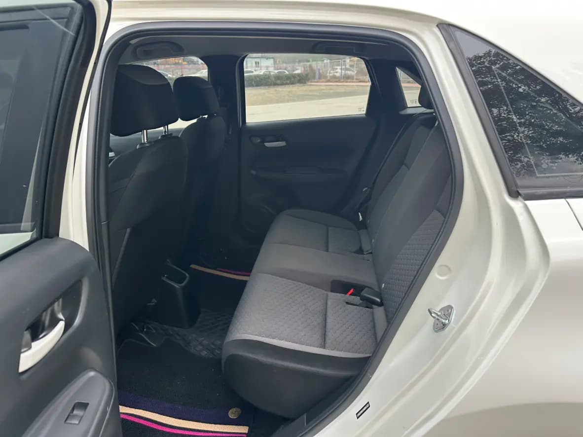 Honda Fit 2022 г. 28139 км. — фото 19