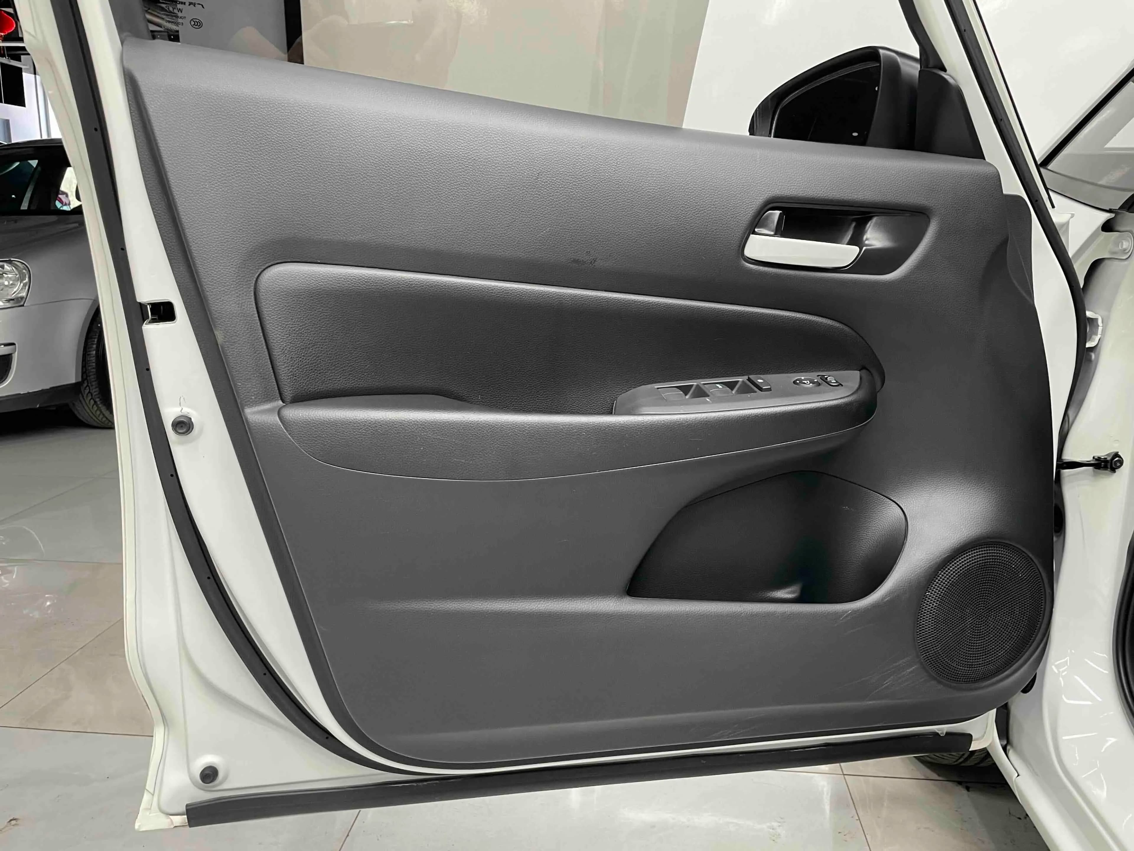 Honda Fit 2022 г. 9140 км. — фото 11