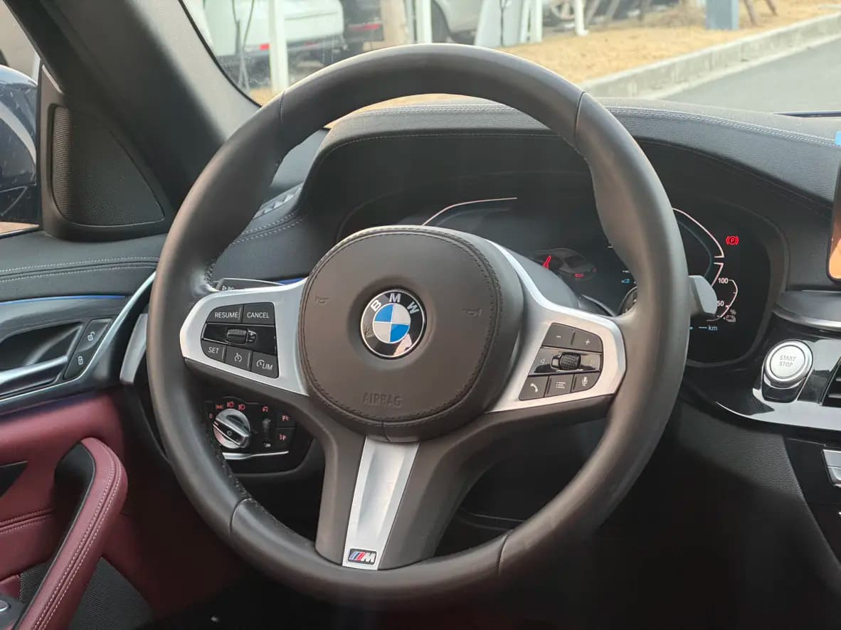 BMW 5 Series PHEV 2021 г. 41000 км. — фото 11