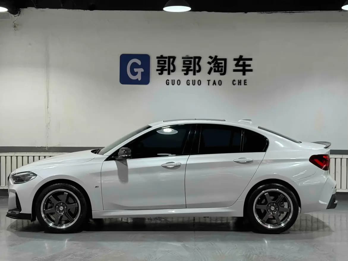 BMW 1 Series 2023 г. 24073 км. — фото 4