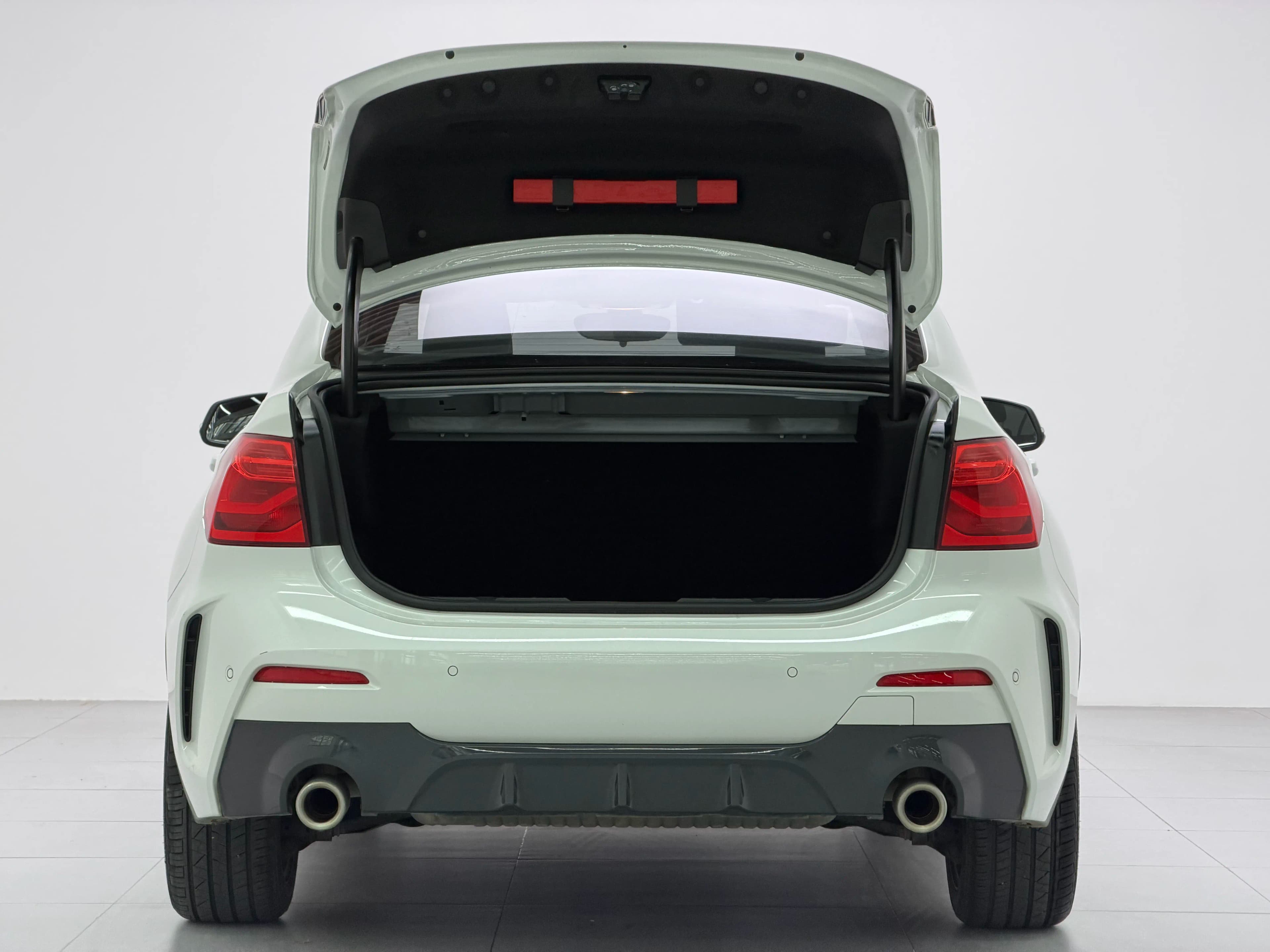 BMW 1 Series 2021 г. 103297 км. — фото 17