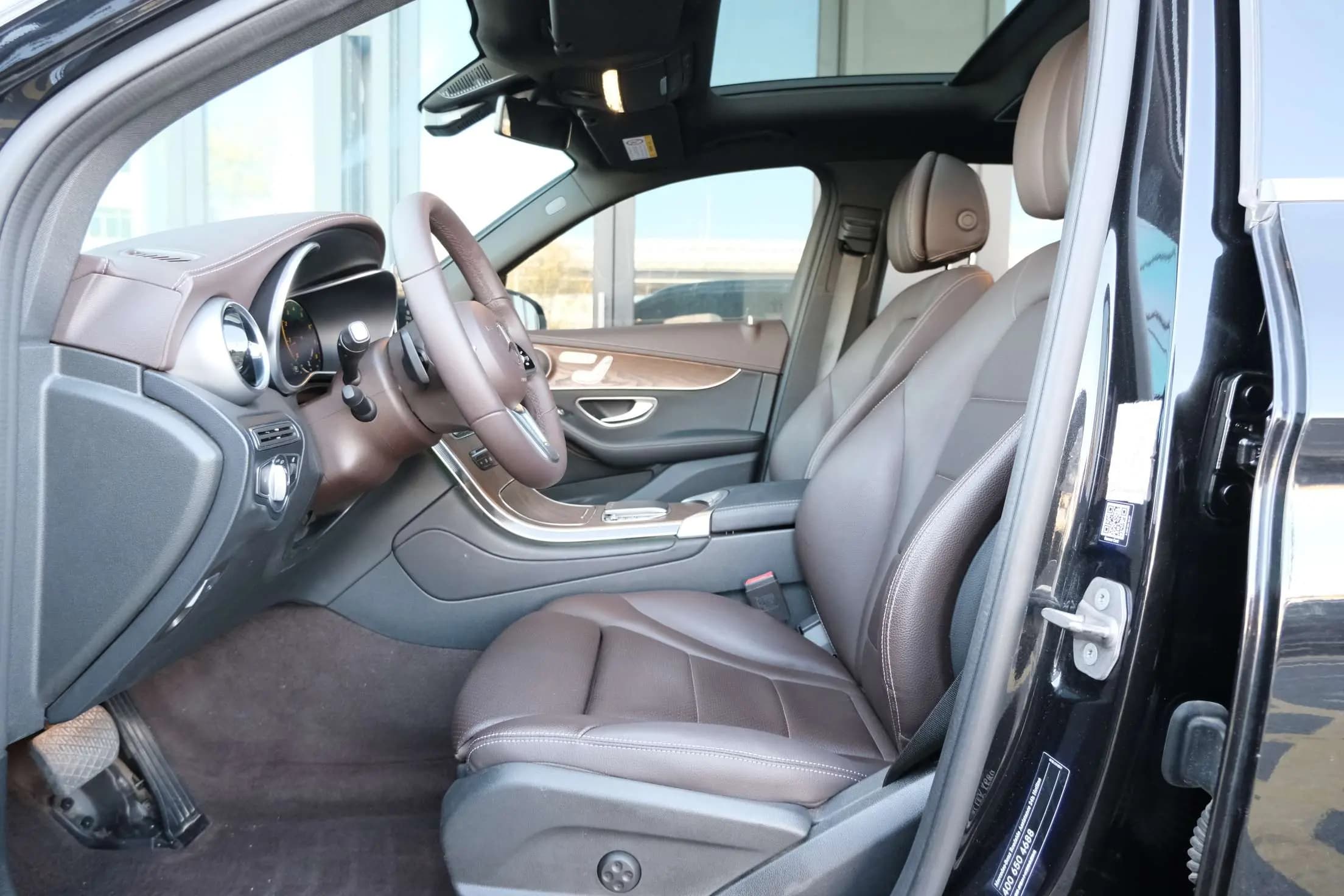 Mercedes-Benz GLC 2022 г. 54074 км. — фото 13
