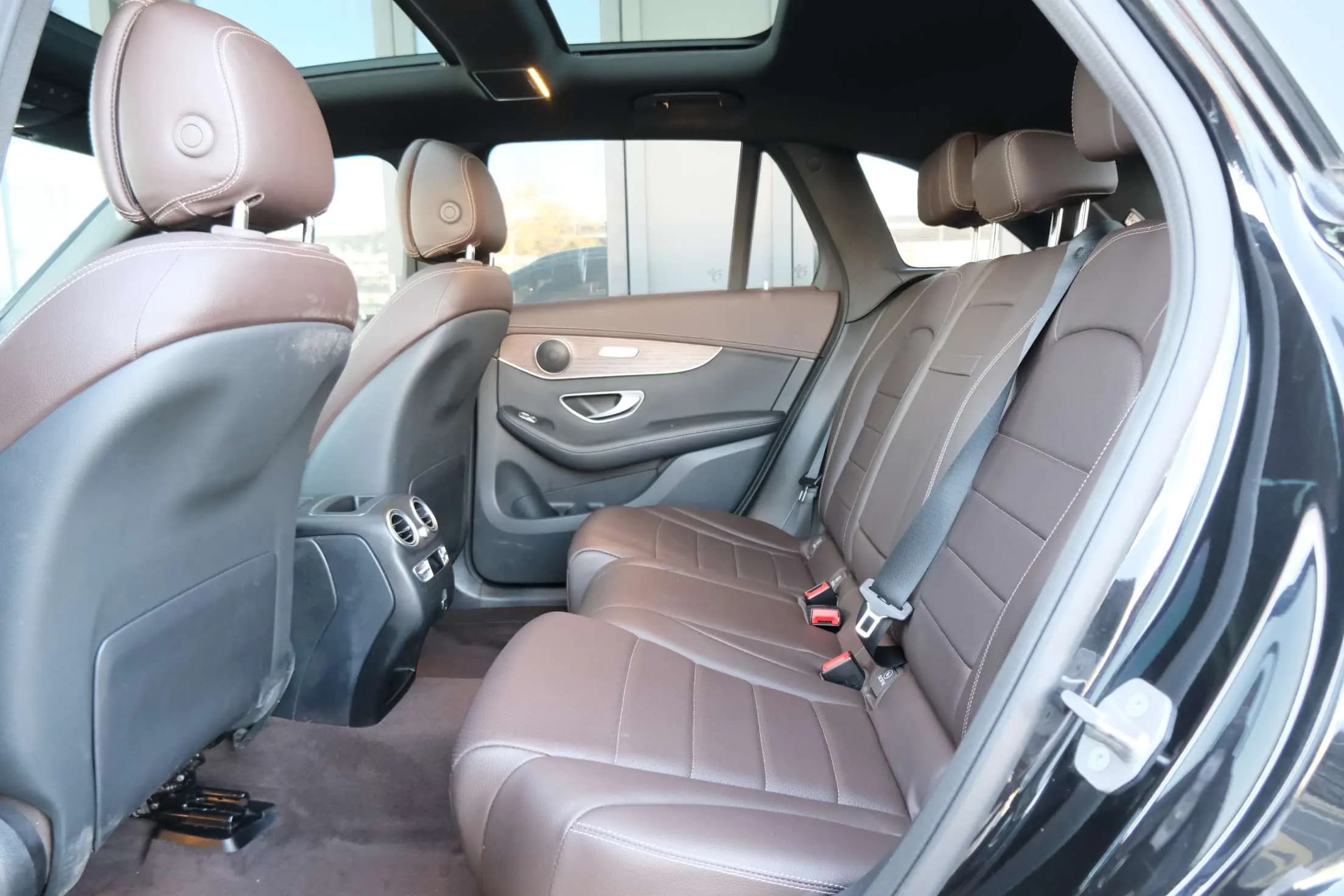 Mercedes-Benz GLC 2022 г. 54074 км. — фото 14
