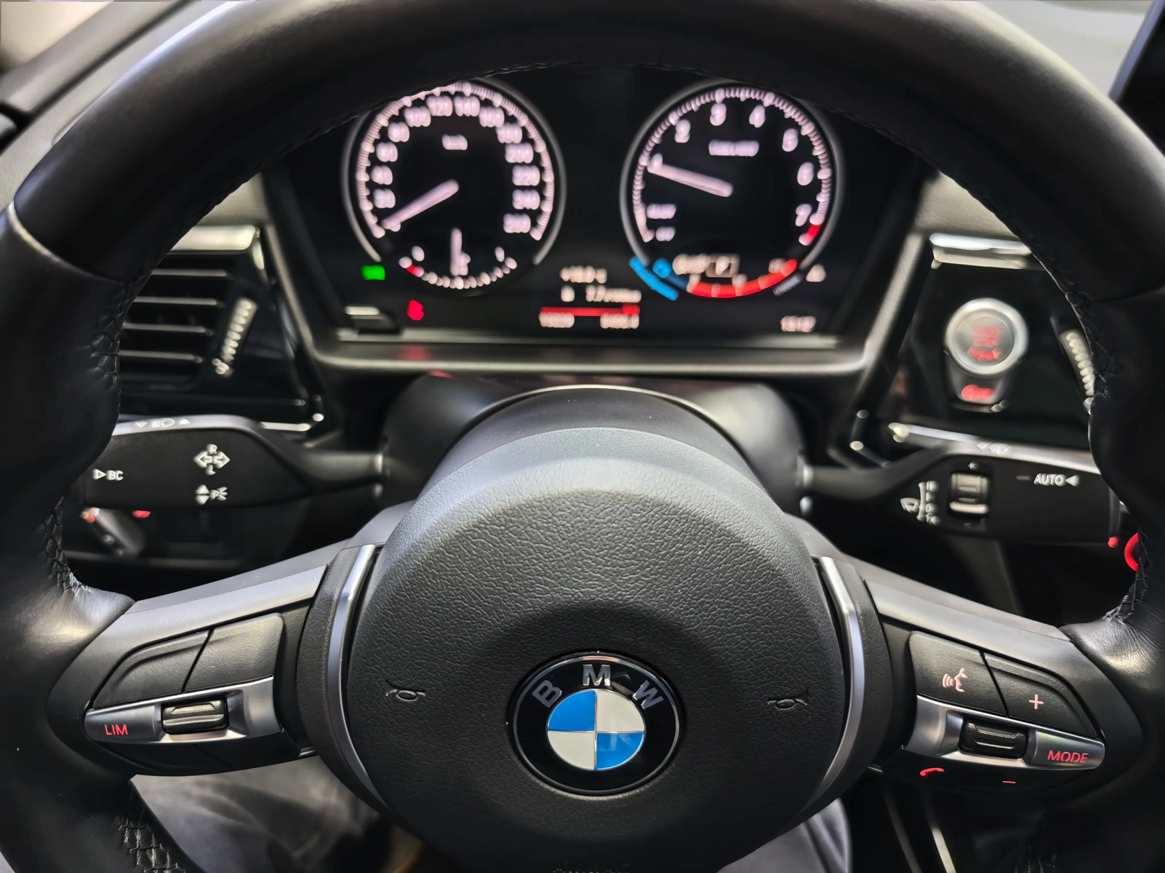 BMW 1 Series 2021 г. 15096 км. — фото 18