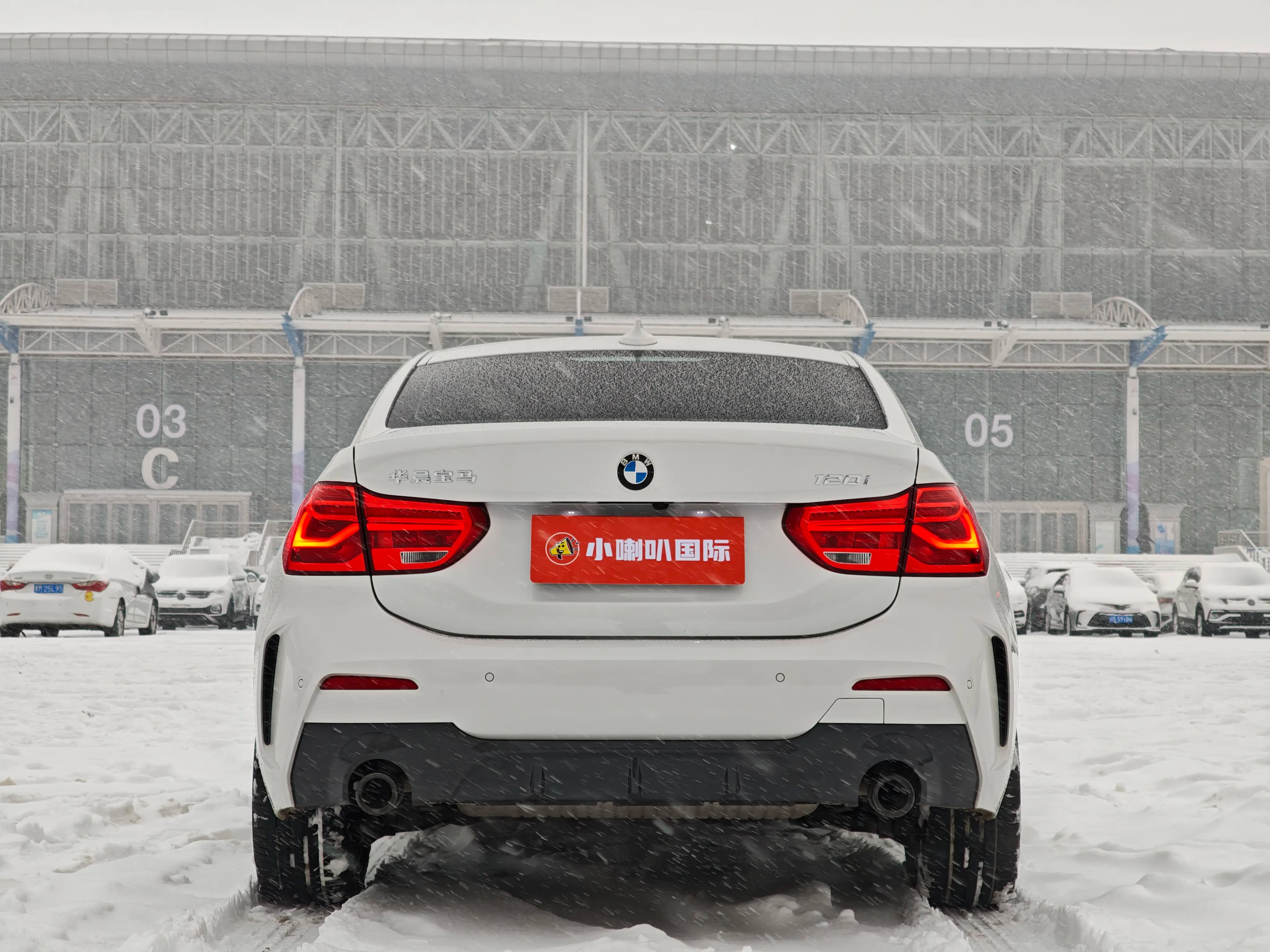 BMW 1 Series 2021 г. 15096 км. — фото 5