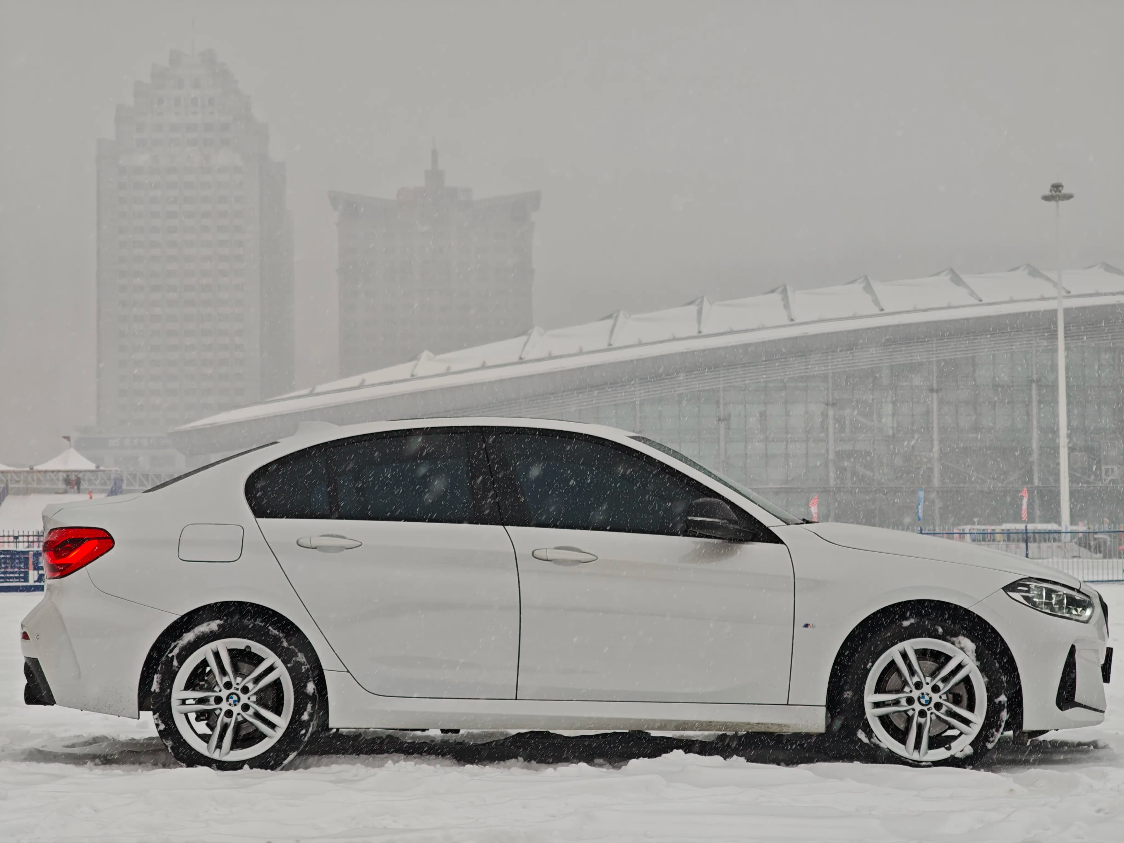BMW 1 Series 2021 г. 15096 км. — фото 7