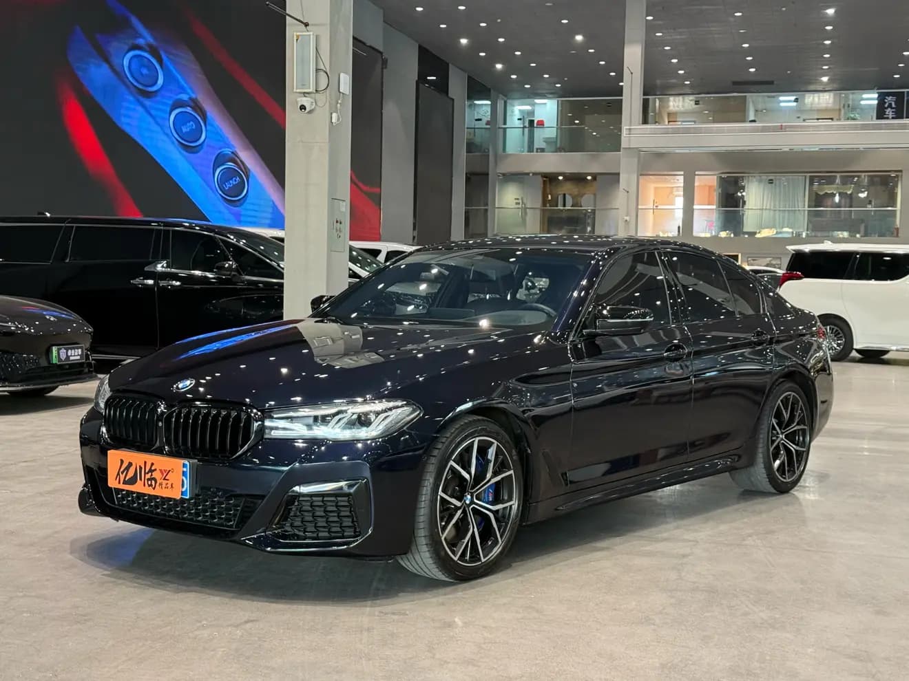 BMW 5 Series 2021 г. 79089 км.