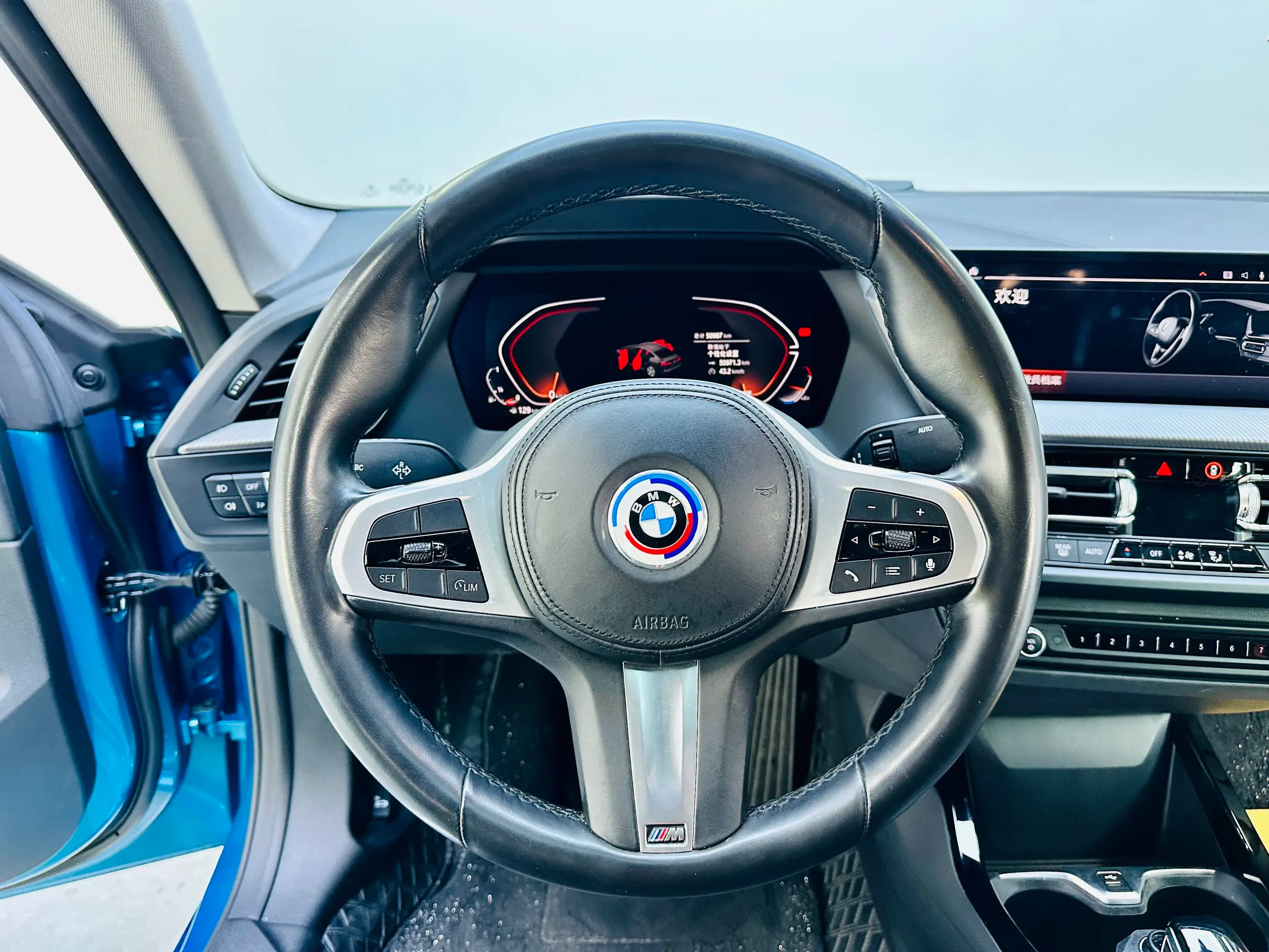 BMW 2 Series 2023 г. 51077 км. — фото 10